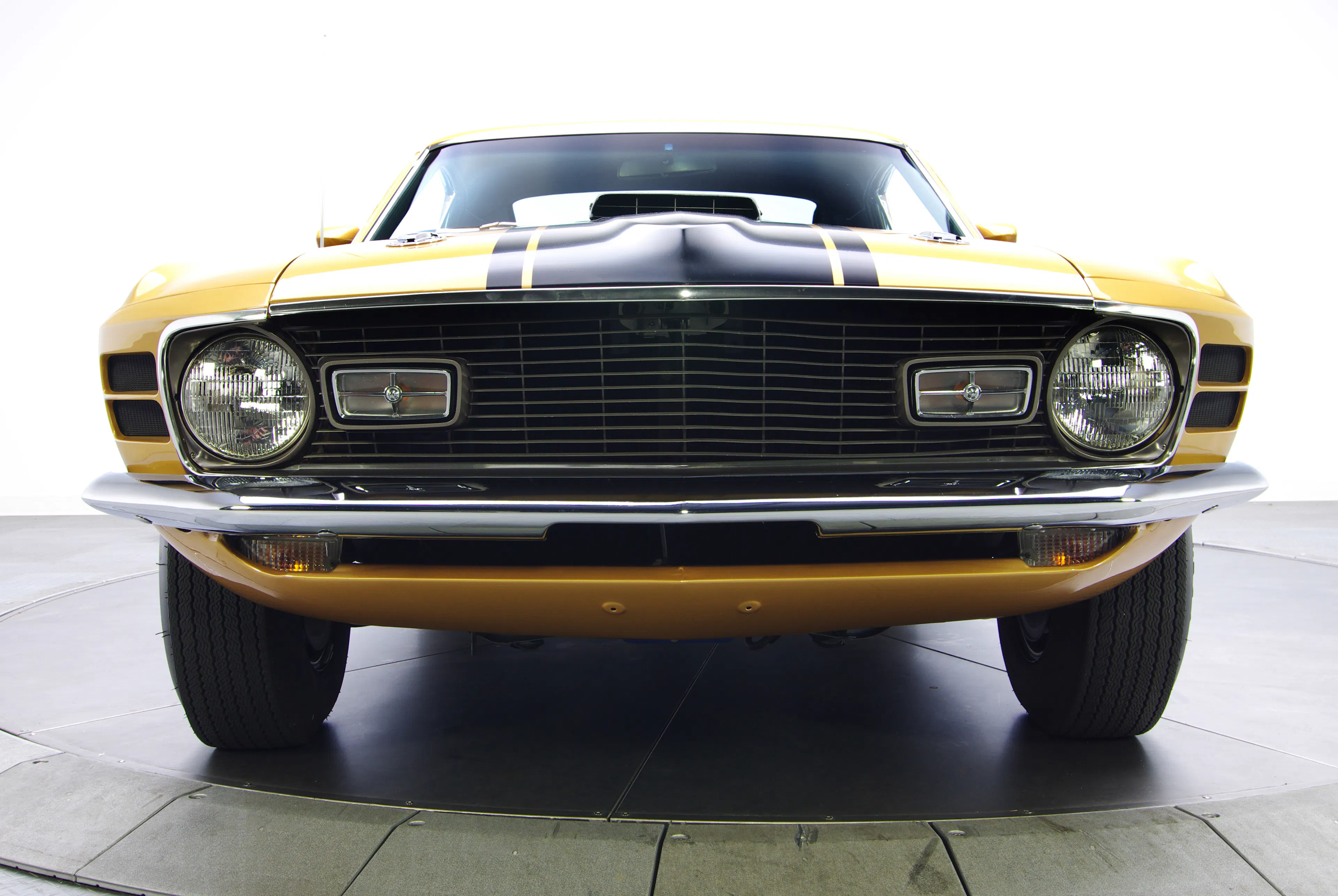 1970 Ford Mustang Mach 1 2dr SportsRoof Courtesy of RK Motors