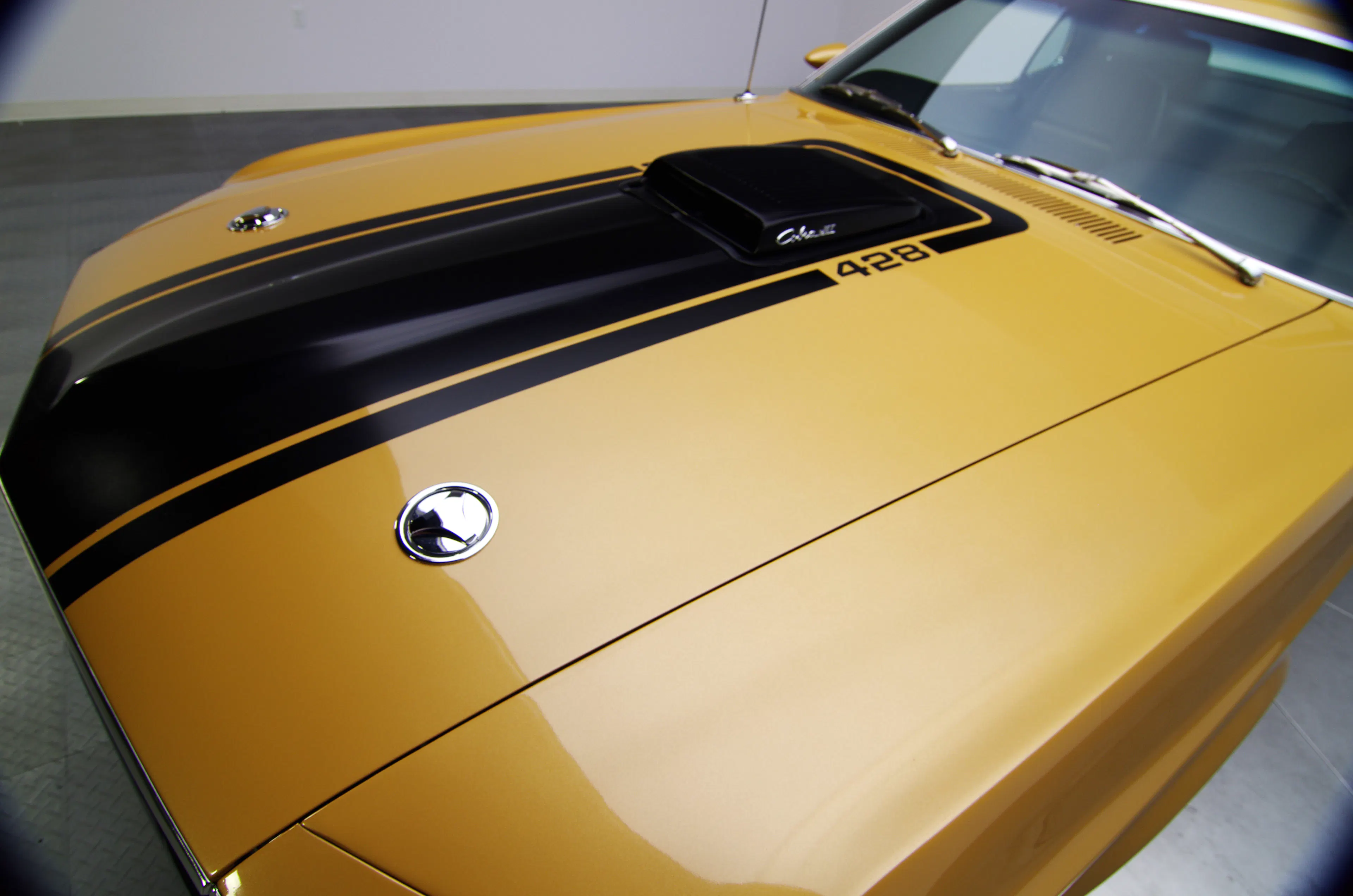 1970 Ford Mustang Mach 1 2dr SportsRoof Courtesy of RK Motors