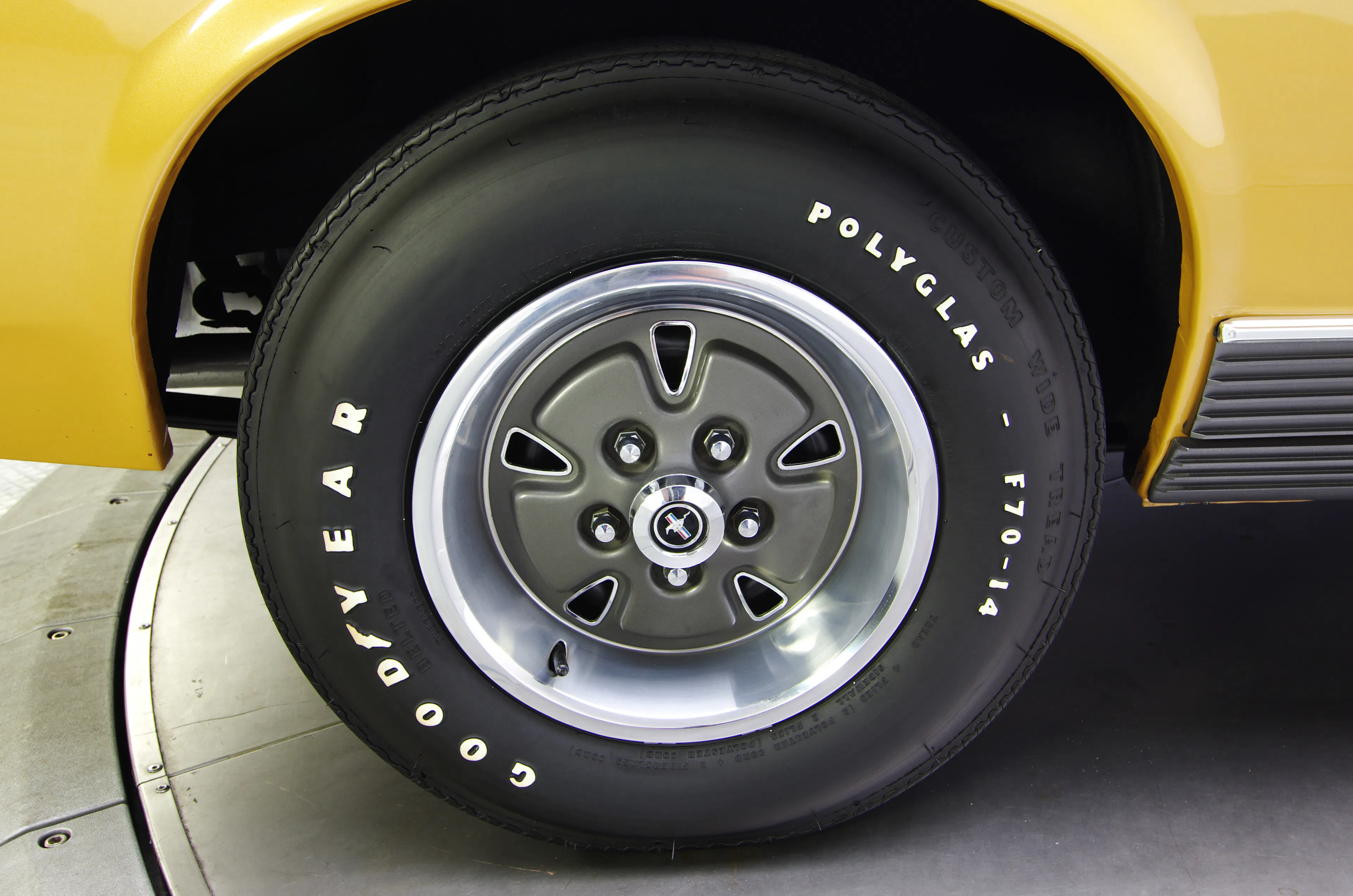 1970 Ford Mustang Mach 1 2dr SportsRoof Courtesy of RK Motors