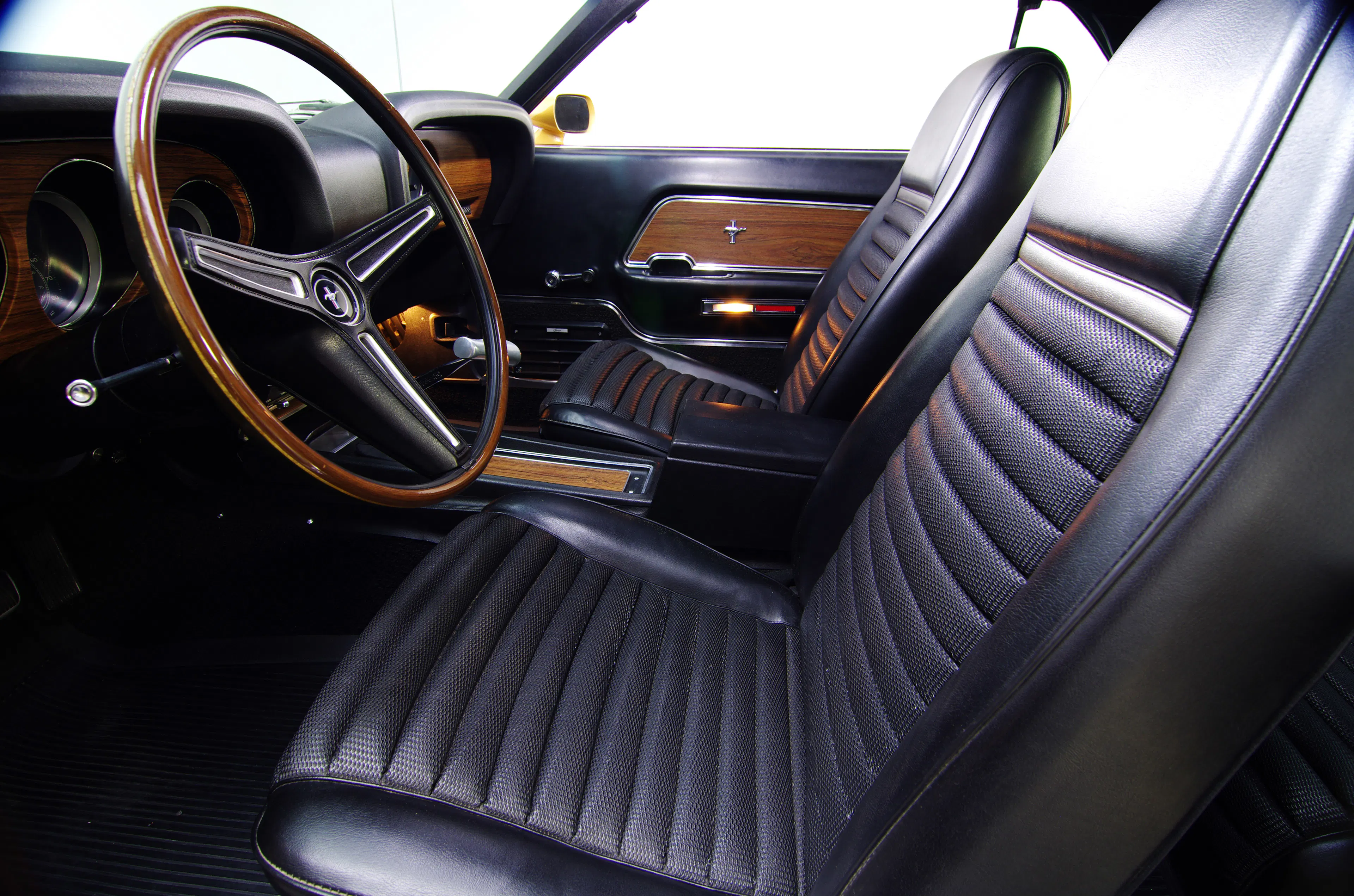 1970 Ford Mustang Mach 1 2dr SportsRoof Courtesy of RK Motors