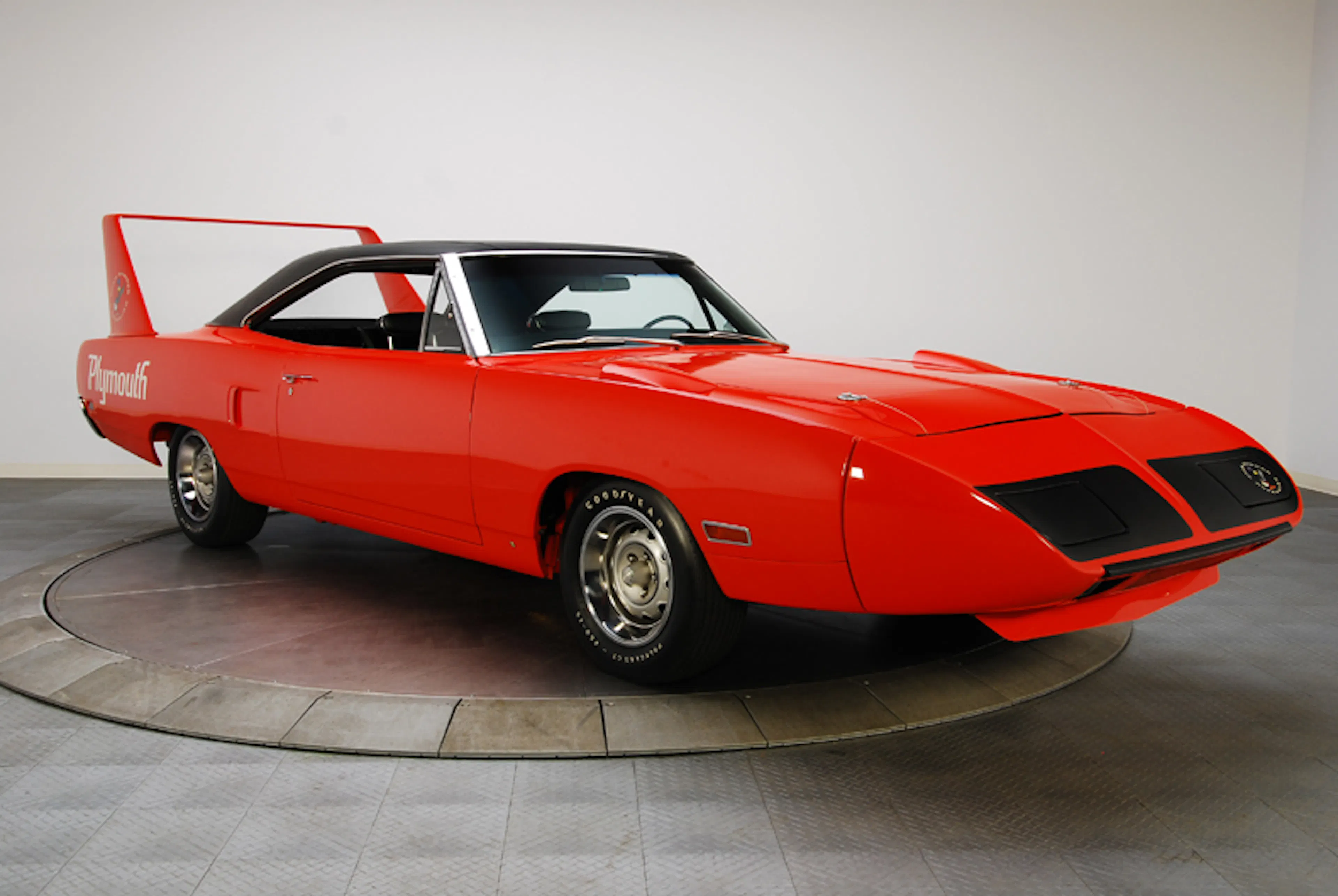 1970 Plymouth Road Runner Superbird 2dr Hardtop Coupe Courtesy of RK Motors