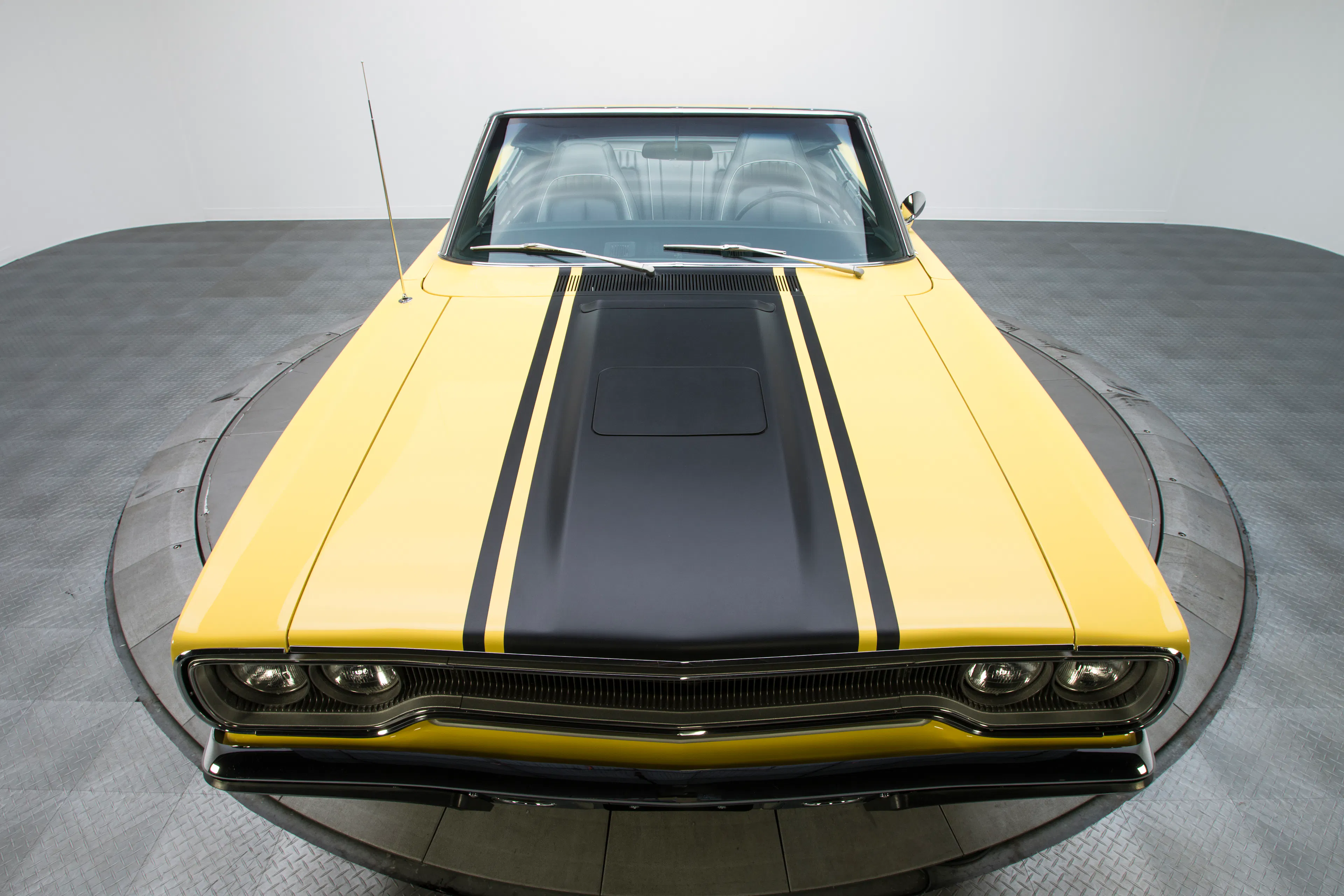 1970 Plymouth Road Runner 2dr Convertible Courtesy of RK Motors