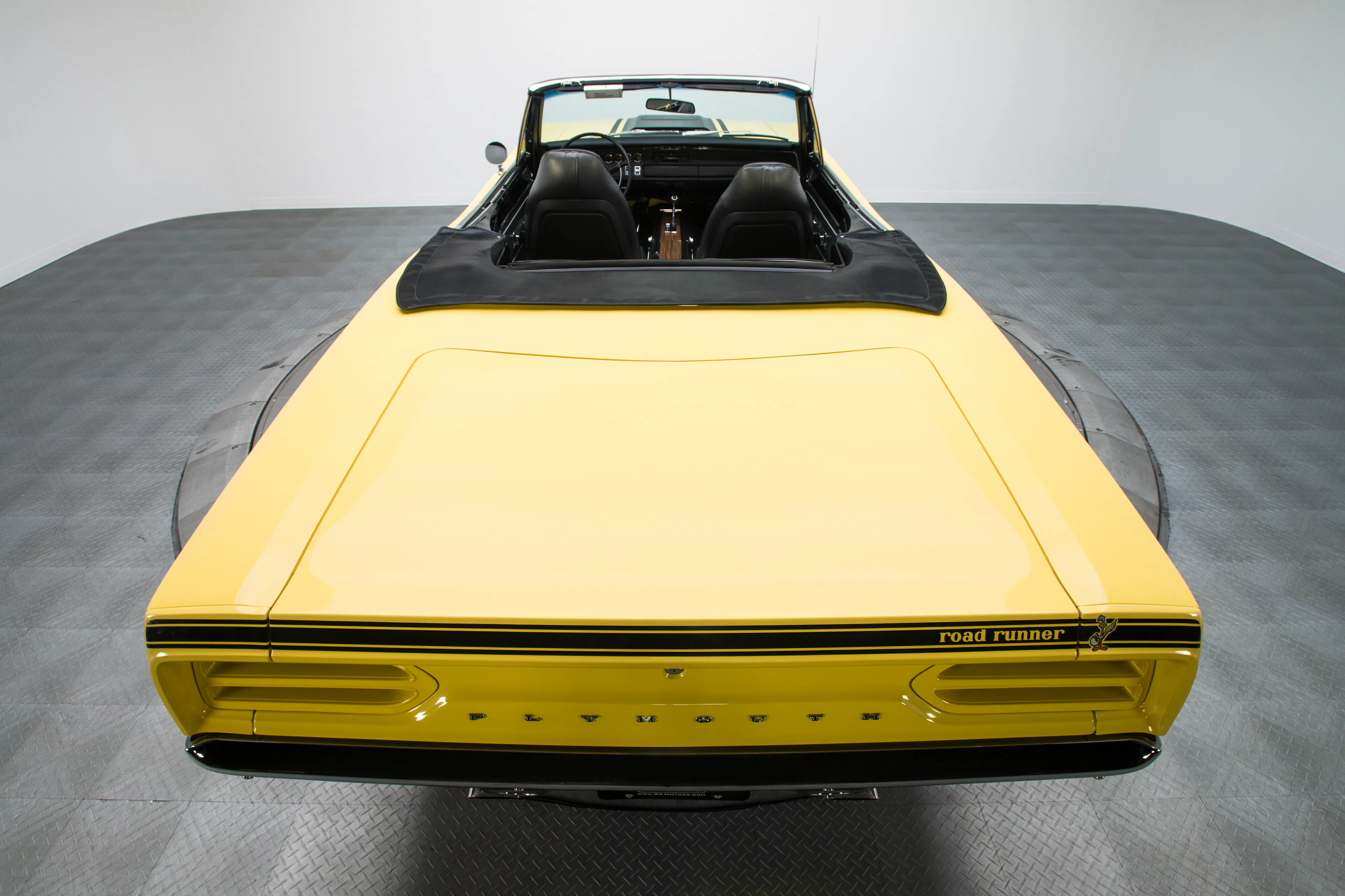 1970 Plymouth Road Runner 2dr Convertible Courtesy of RK Motors