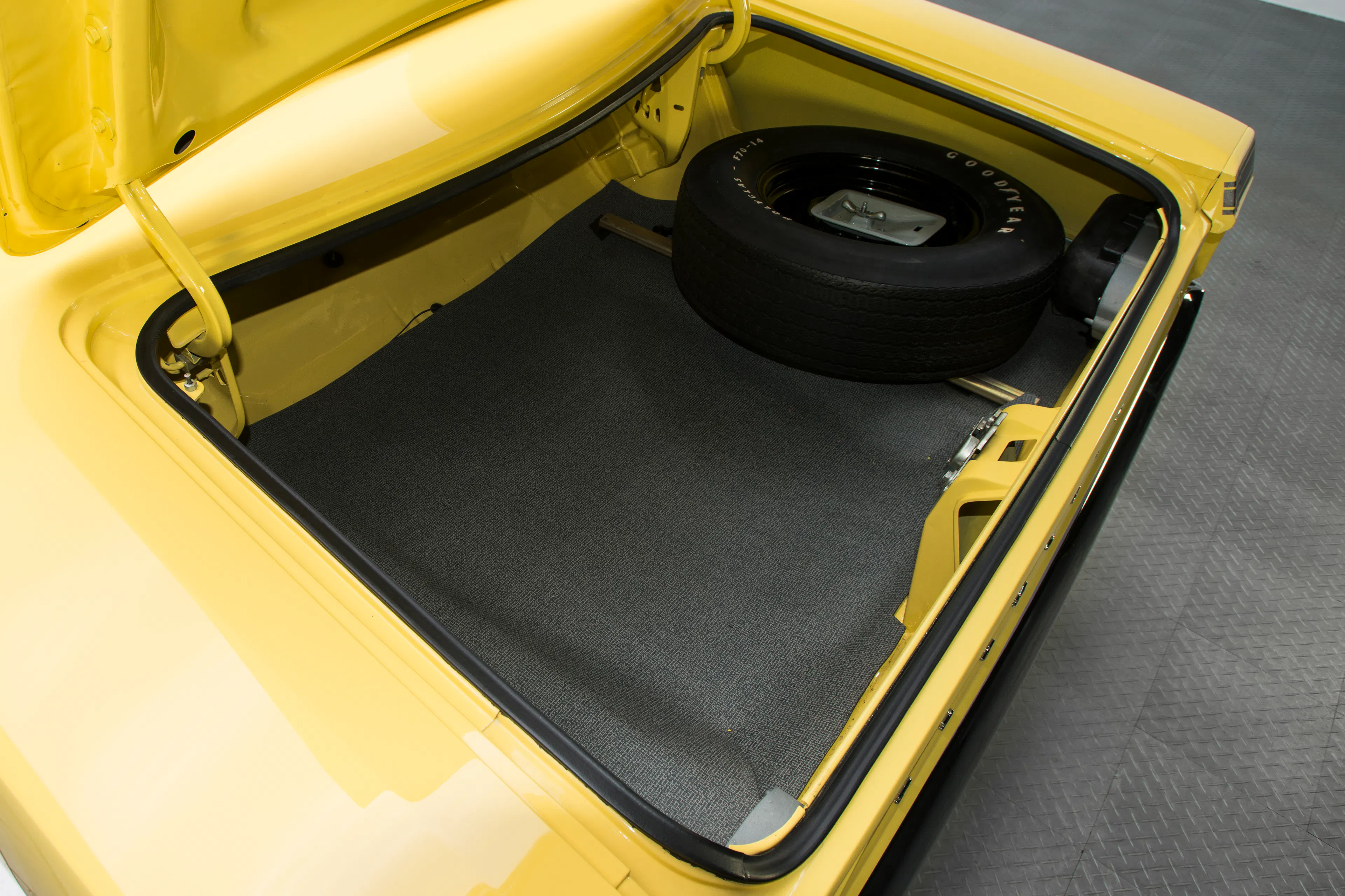 1970 Plymouth Road Runner 2dr Convertible Courtesy of RK Motors