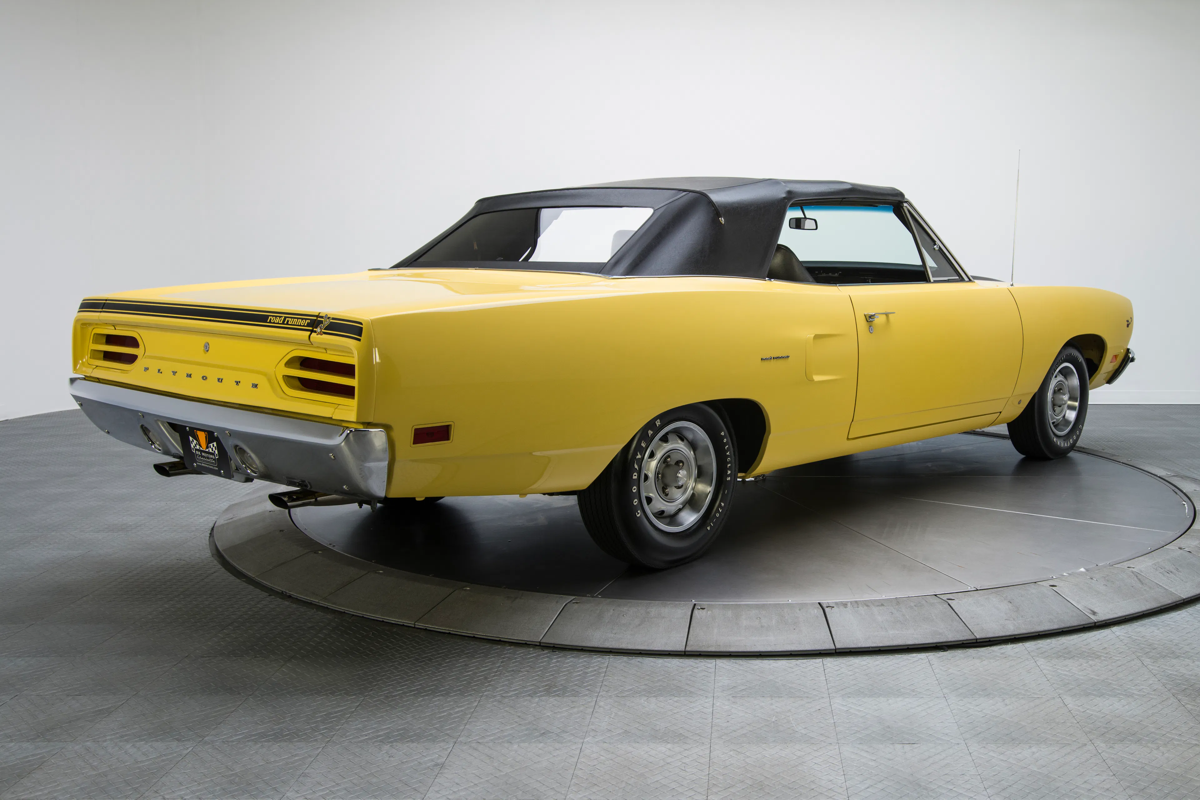 1970 Plymouth Road Runner 2dr Convertible Courtesy of RK Motors