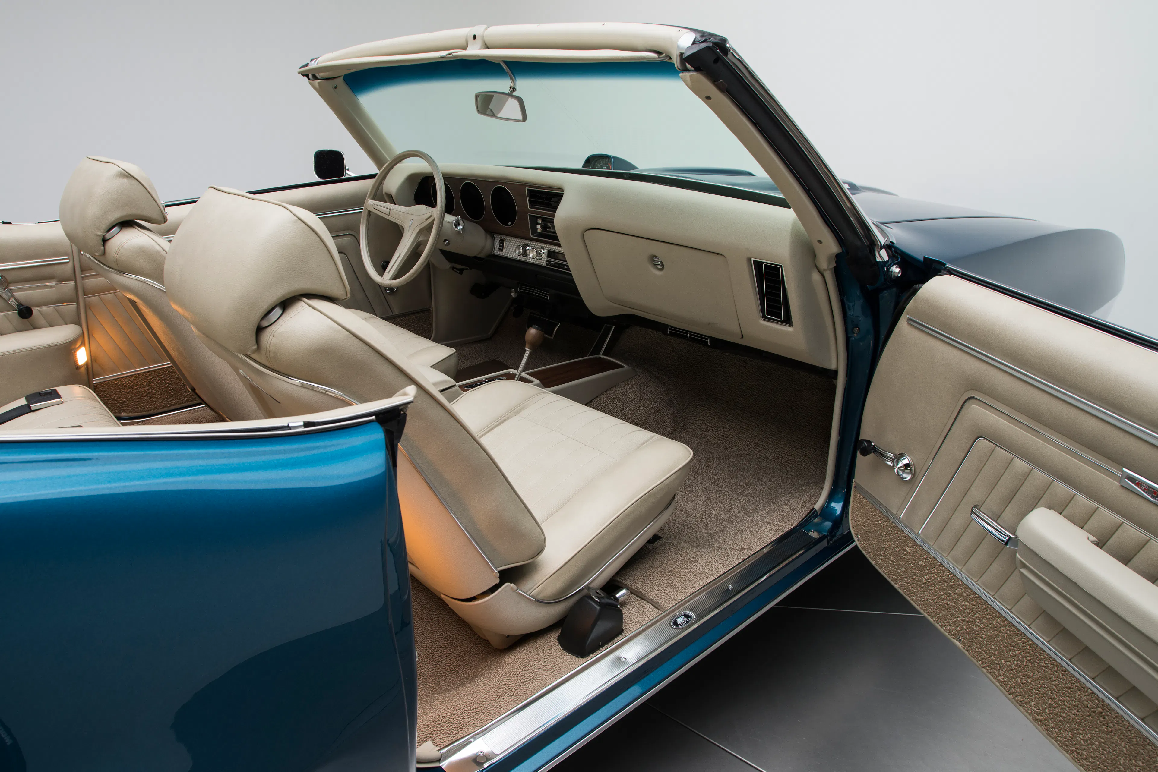 1970 Pontiac GTO 2dr Convertible Courtesy of RK Motors