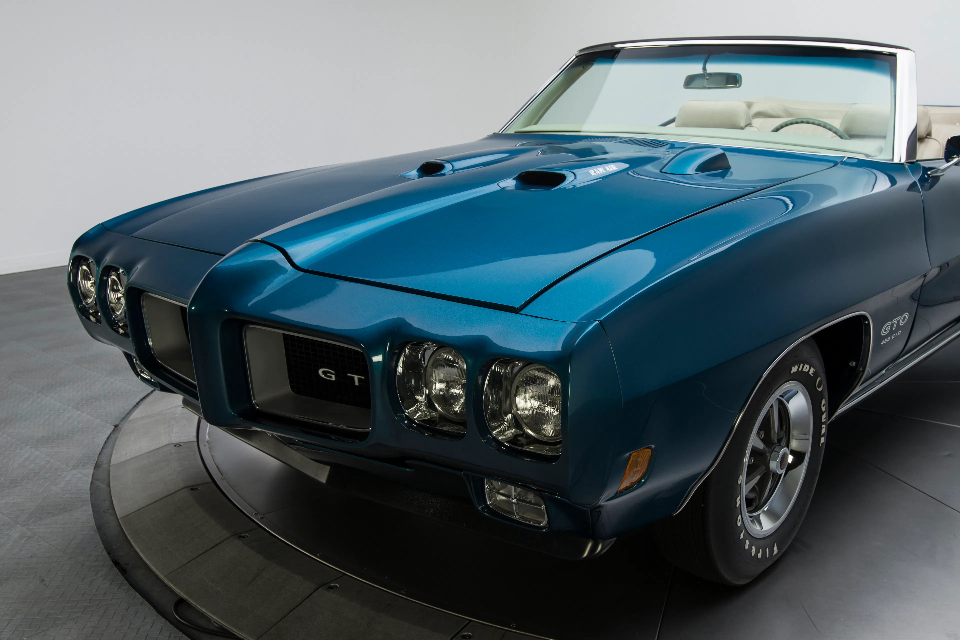 1970 Pontiac GTO 2dr Convertible Courtesy of RK Motors