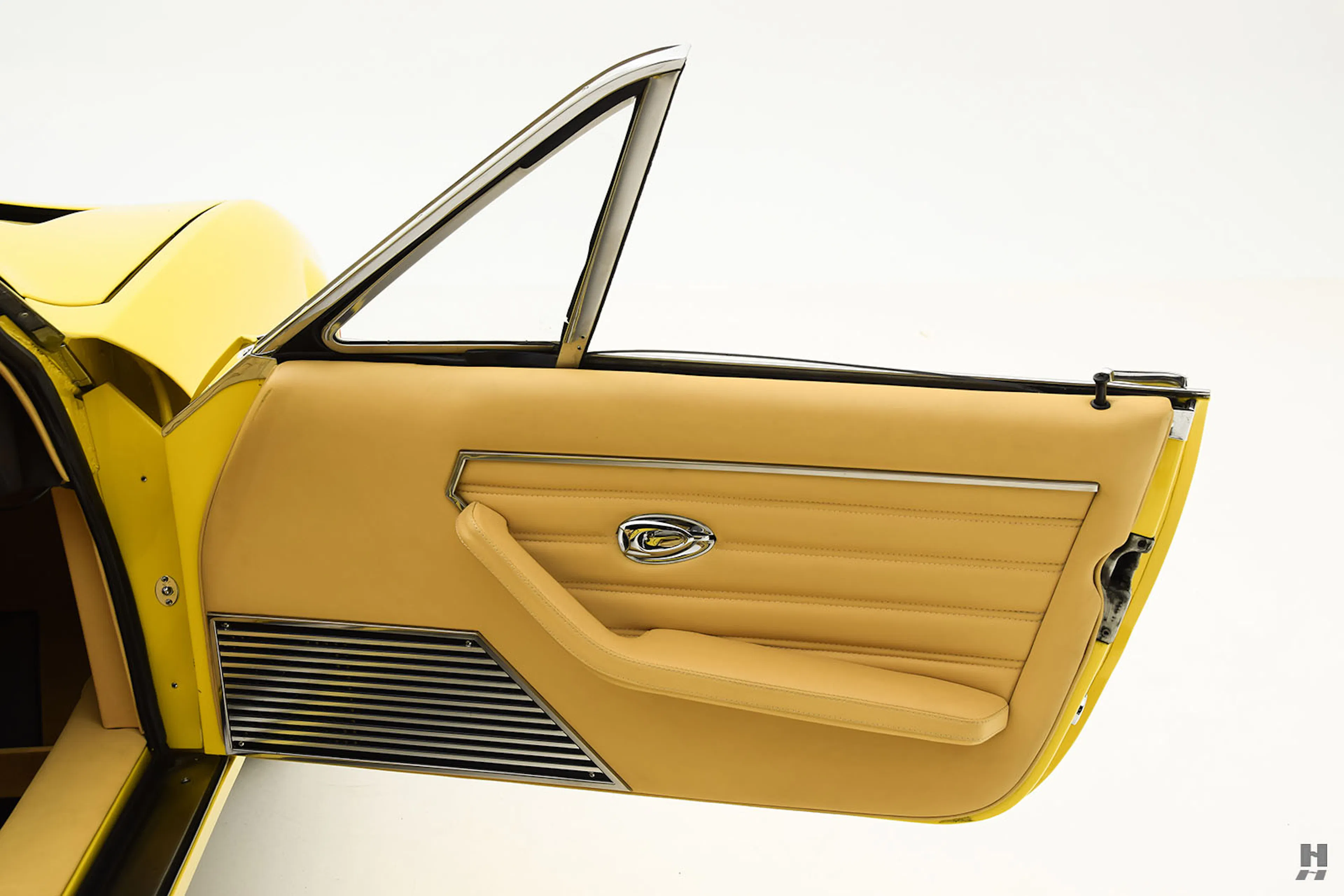 1971 Ferrari 365 GTB/4 Daytona 2dr Cut Spyder Courtesy of Hyman Ltd.