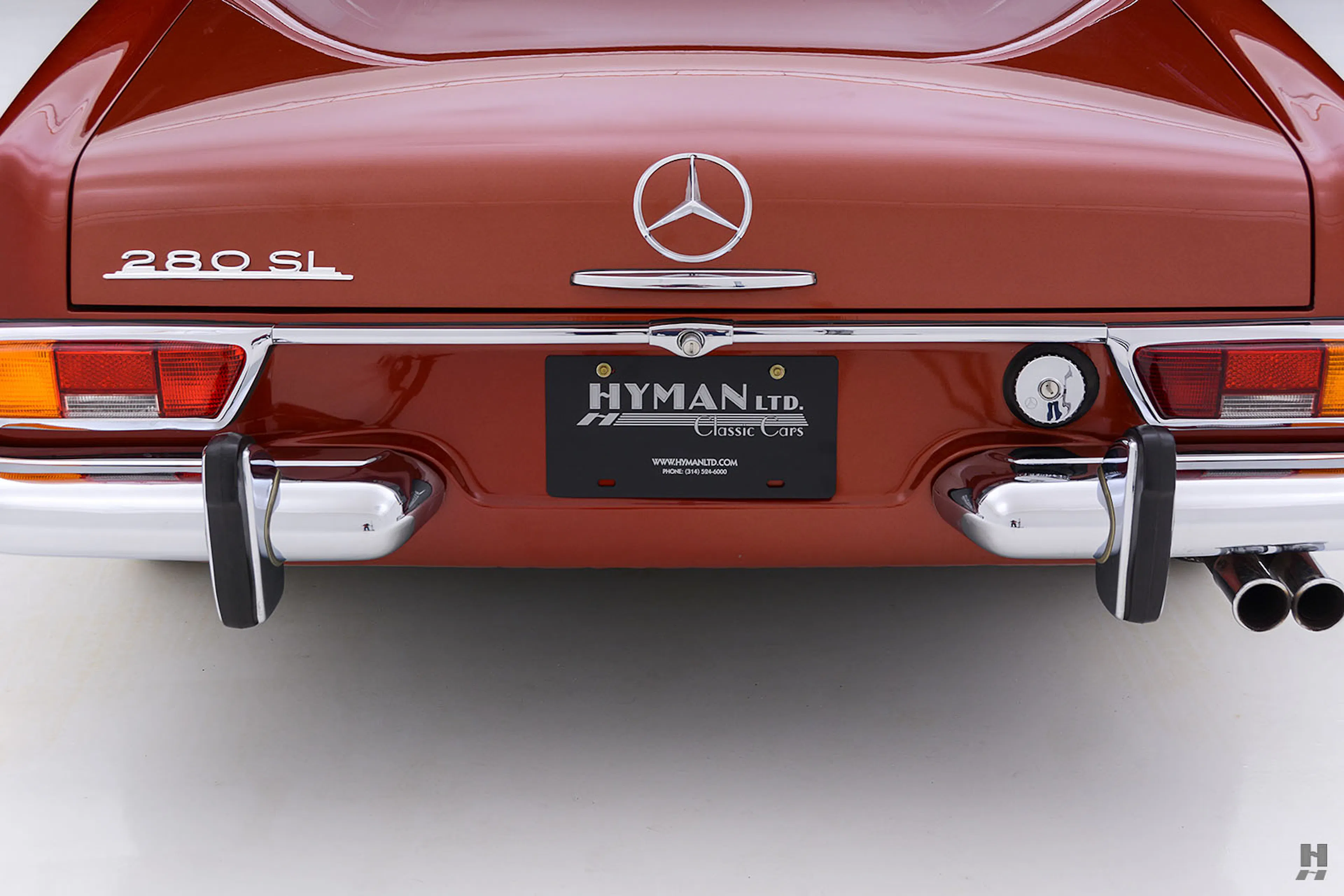 1971 Mercedes-Benz 280SL 2dr Convertible Courtesy of Hyman Ltd.