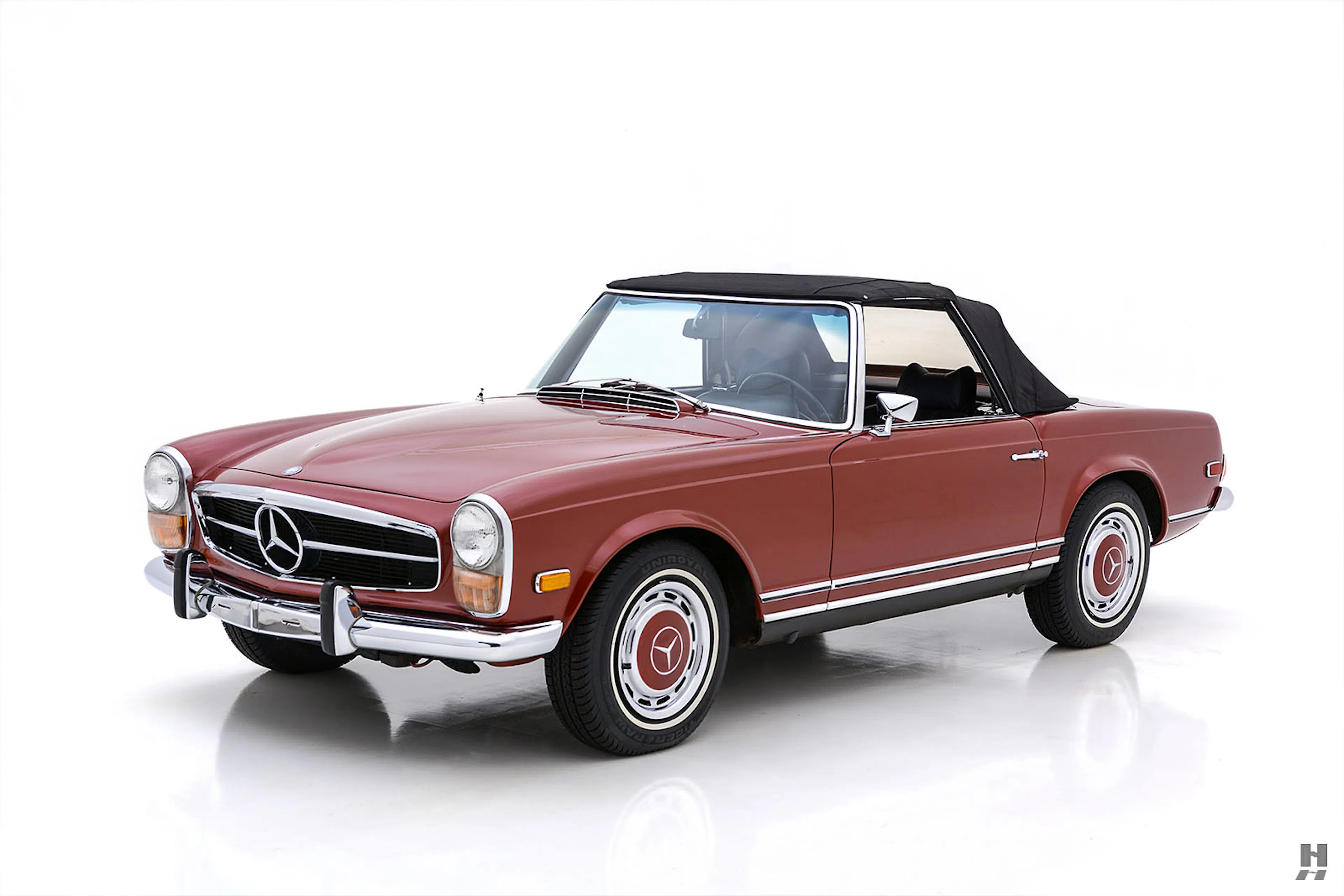 1971 Mercedes-Benz 280SL 2dr Convertible Courtesy of Hyman Ltd.