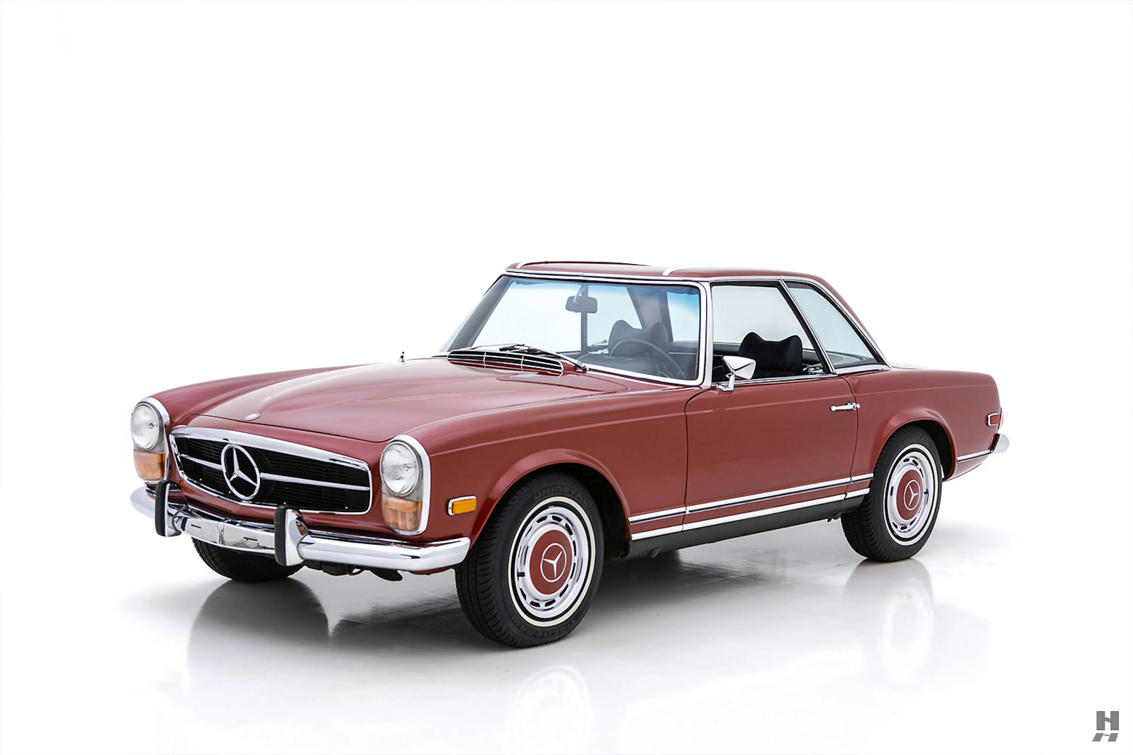 1971 Mercedes-Benz 280SL 2dr Convertible Courtesy of Hyman Ltd.