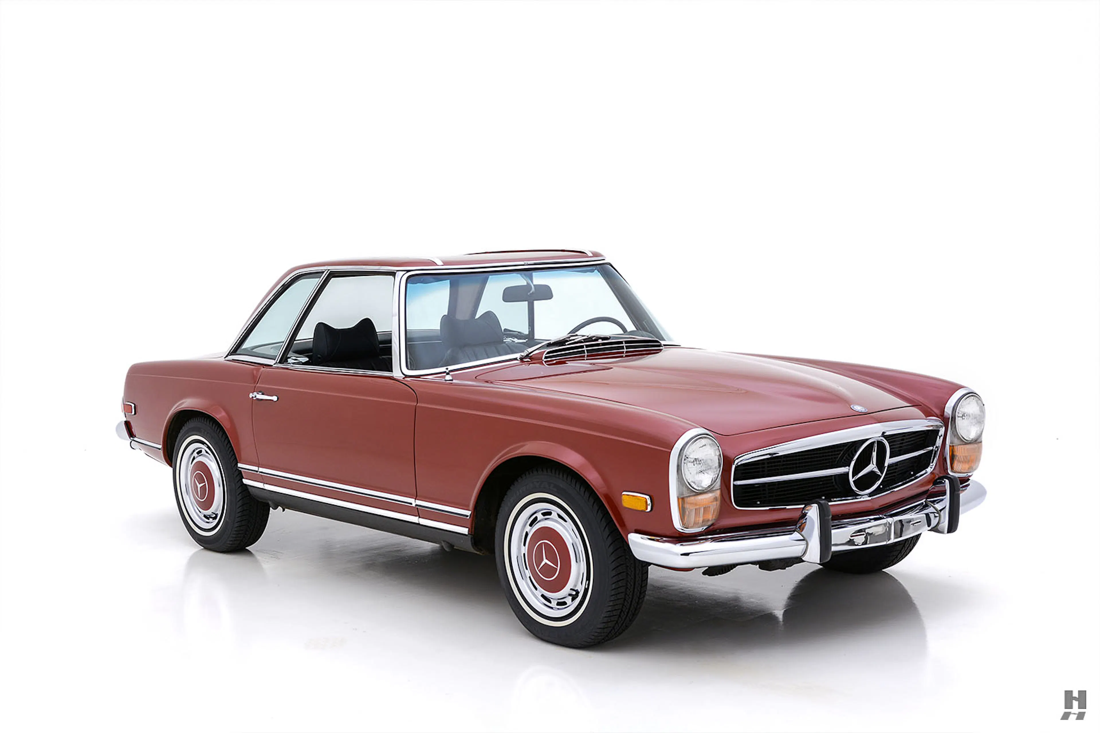 1971 Mercedes-Benz 280SL 2dr Convertible Courtesy of Hyman Ltd.