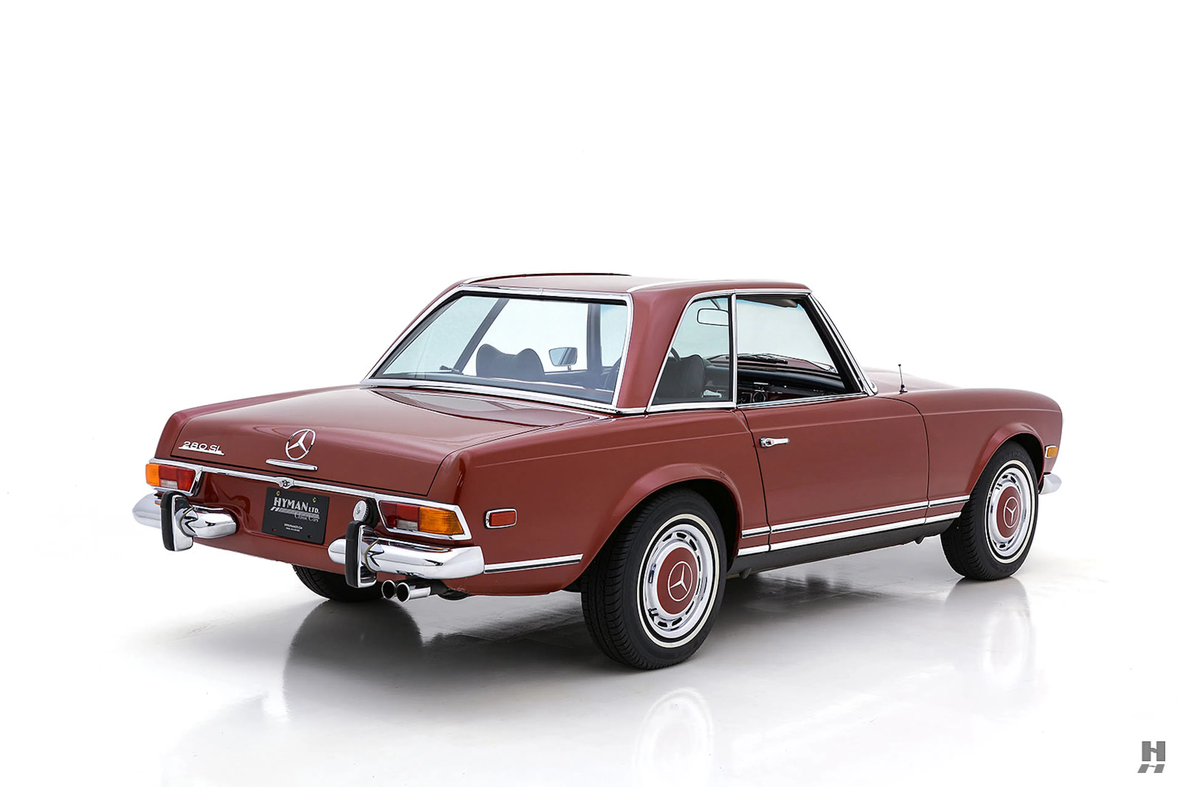 1971 Mercedes-Benz 280SL 2dr Convertible Courtesy of Hyman Ltd.