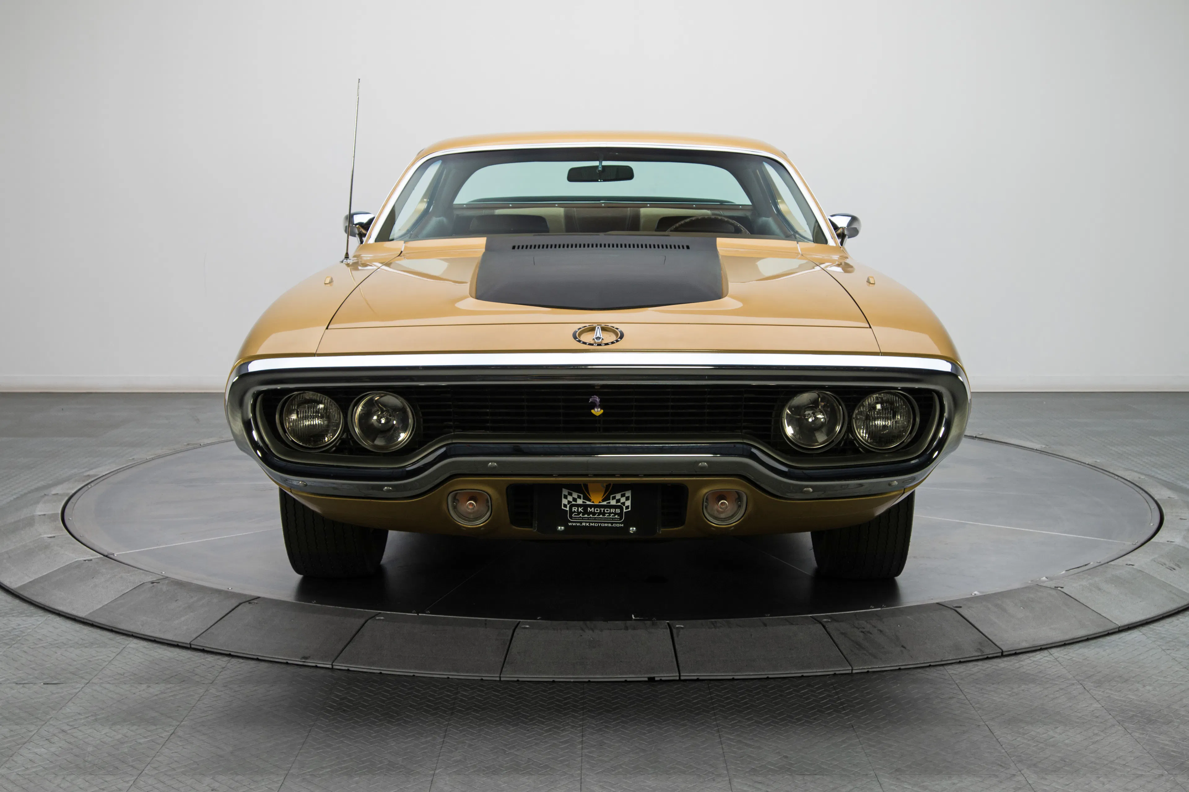 1971 Plymouth Road Runner 2dr Hardtop Coupe Courtesy of RK Motors