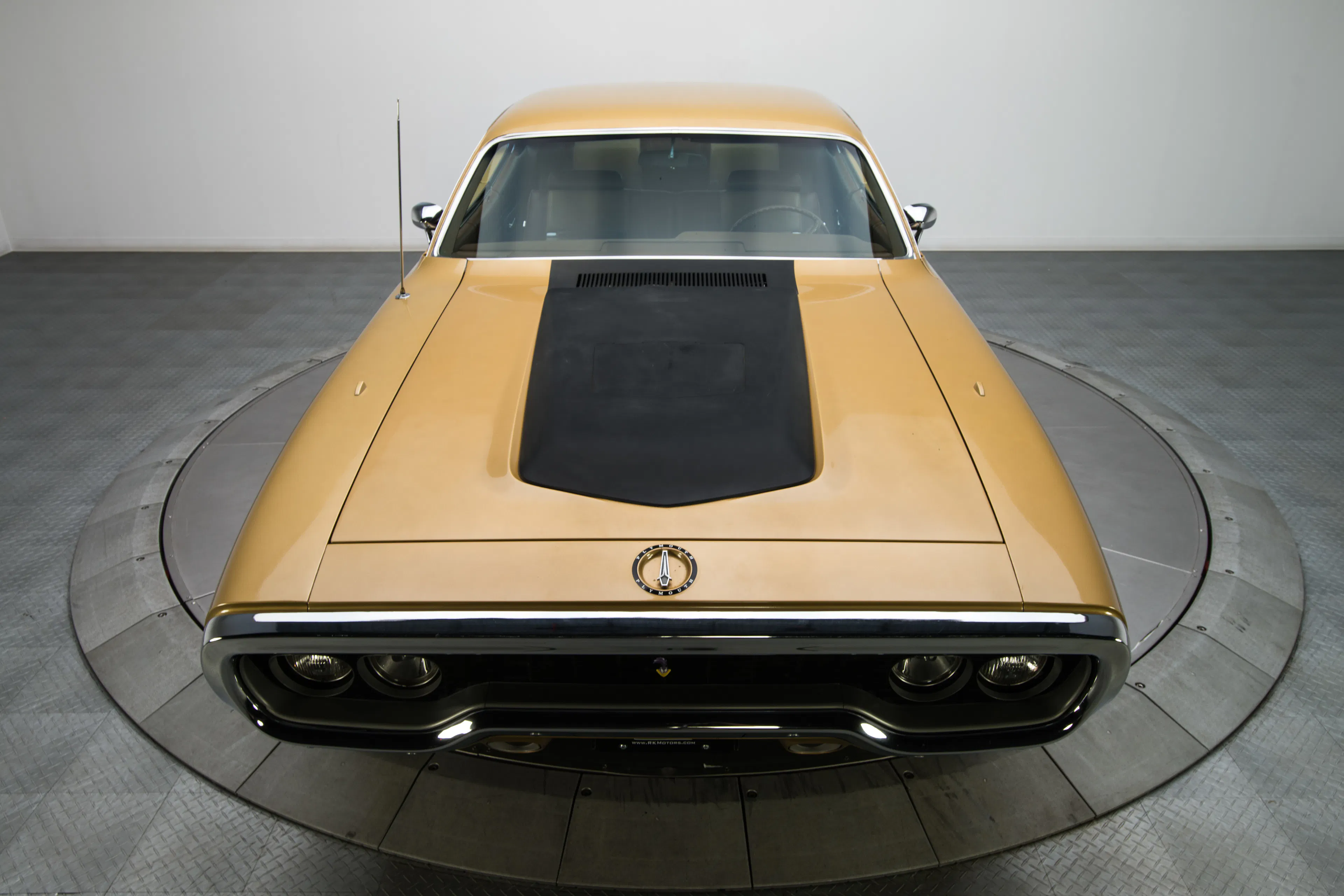 1971 Plymouth Road Runner 2dr Hardtop Coupe Courtesy of RK Motors