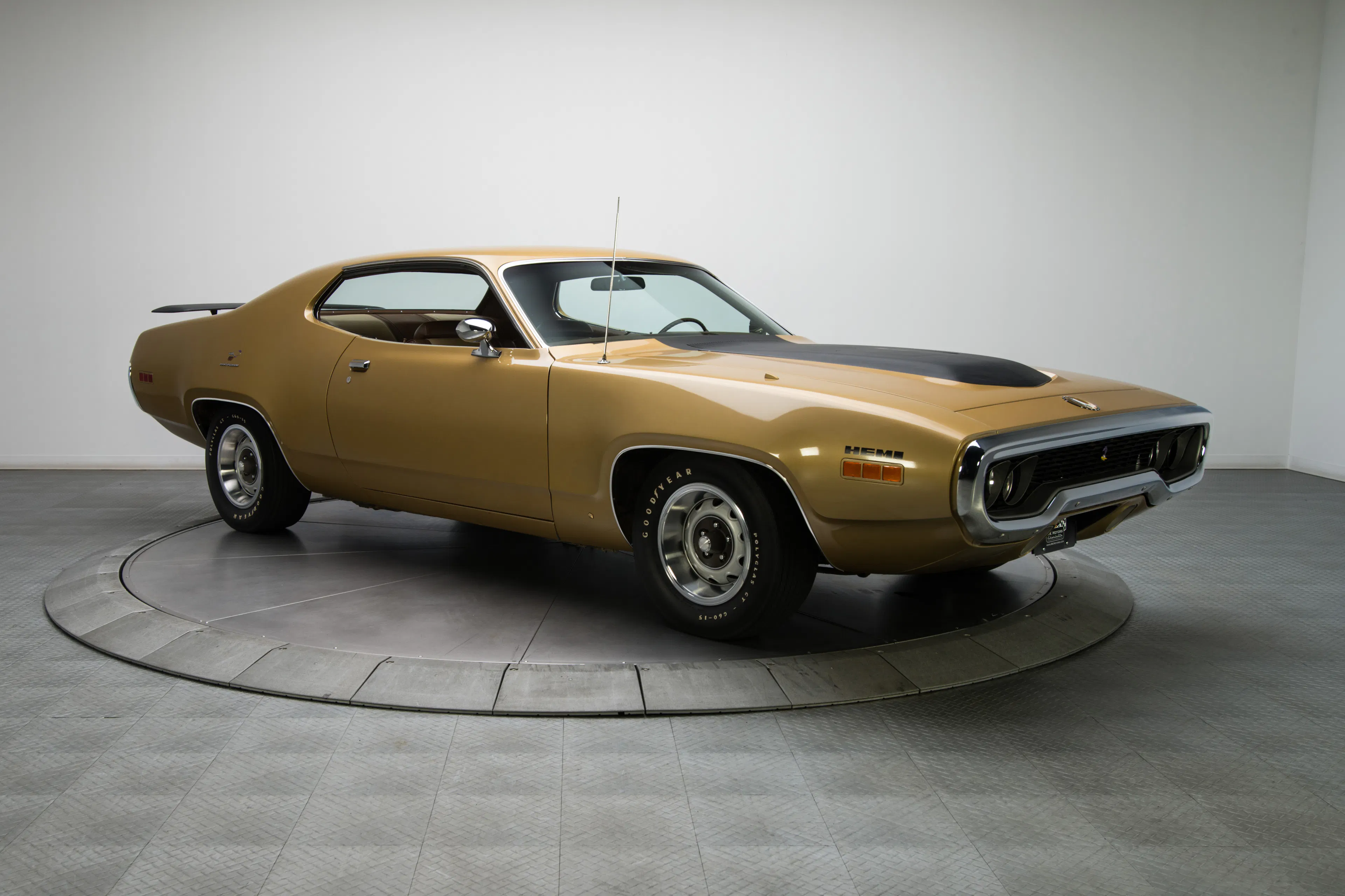 1971 Plymouth Road Runner 2dr Hardtop Coupe Courtesy of RK Motors