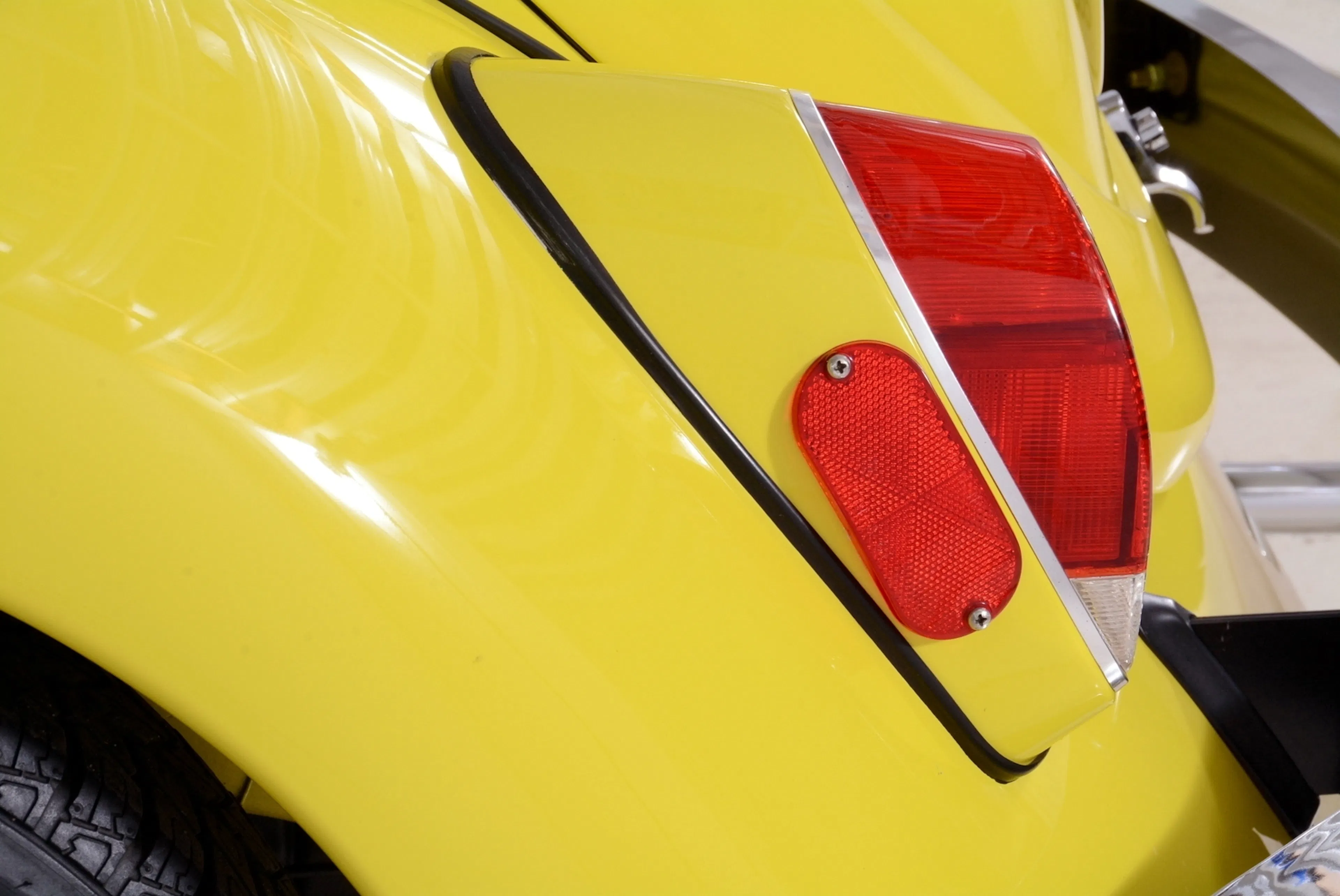 1971 Volkswagen Super Beetle 2dr Convertible Courtesy of Volo