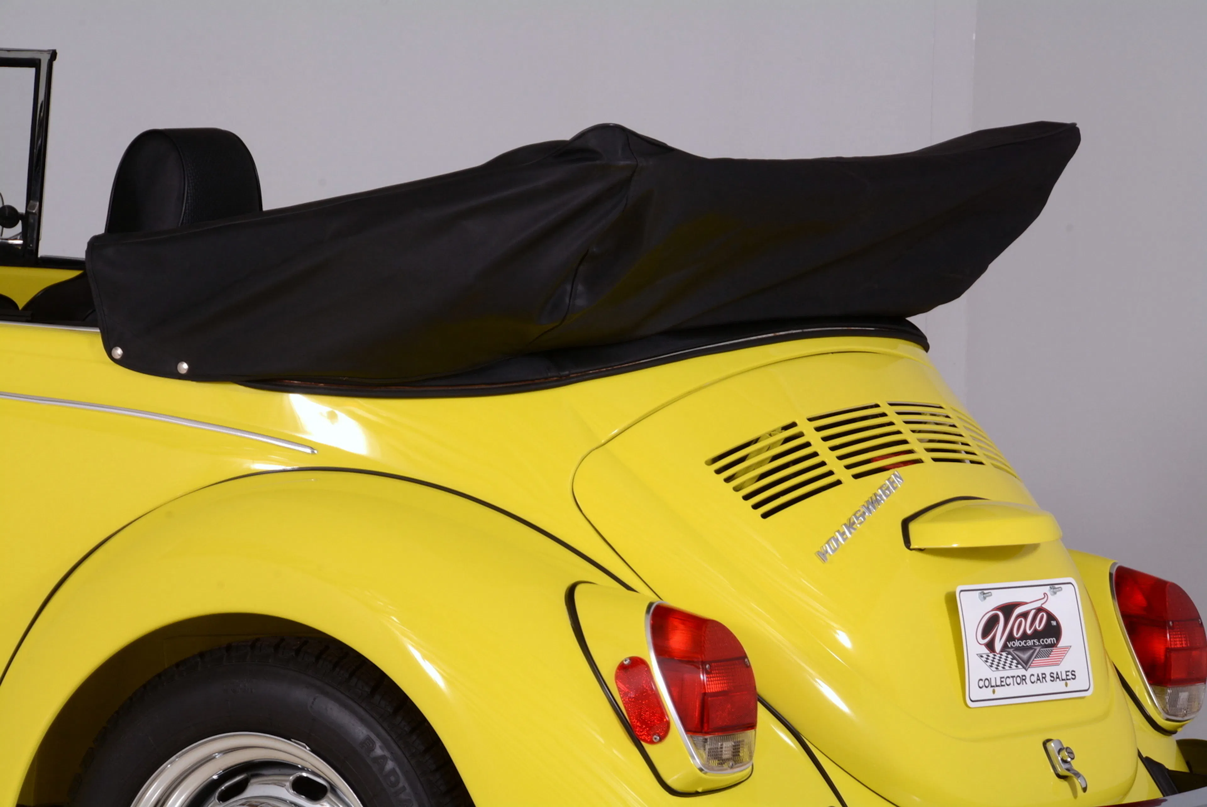 1971 Volkswagen Super Beetle 2dr Convertible Courtesy of Volo