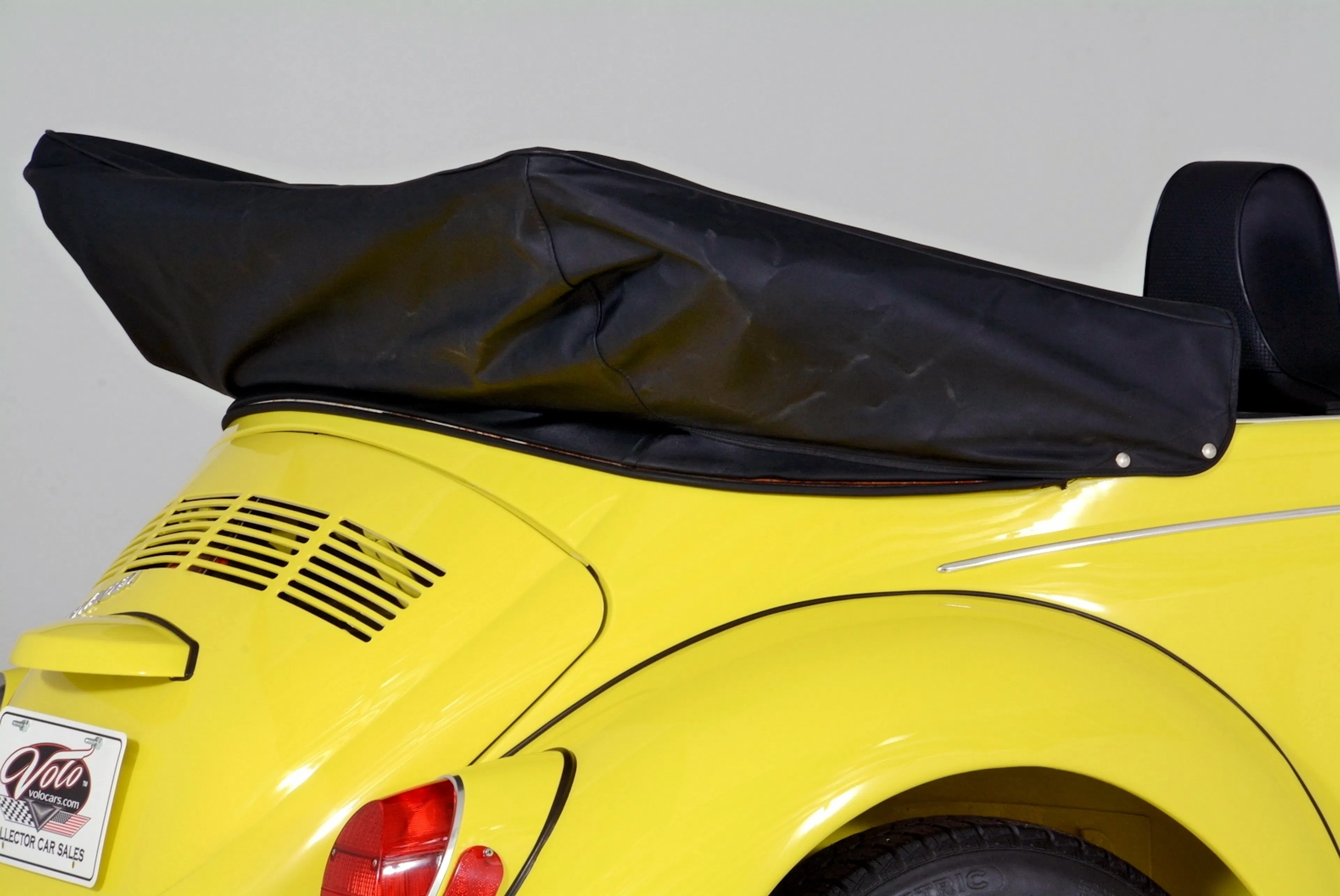 1971 Volkswagen Super Beetle 2dr Convertible Courtesy of Volo