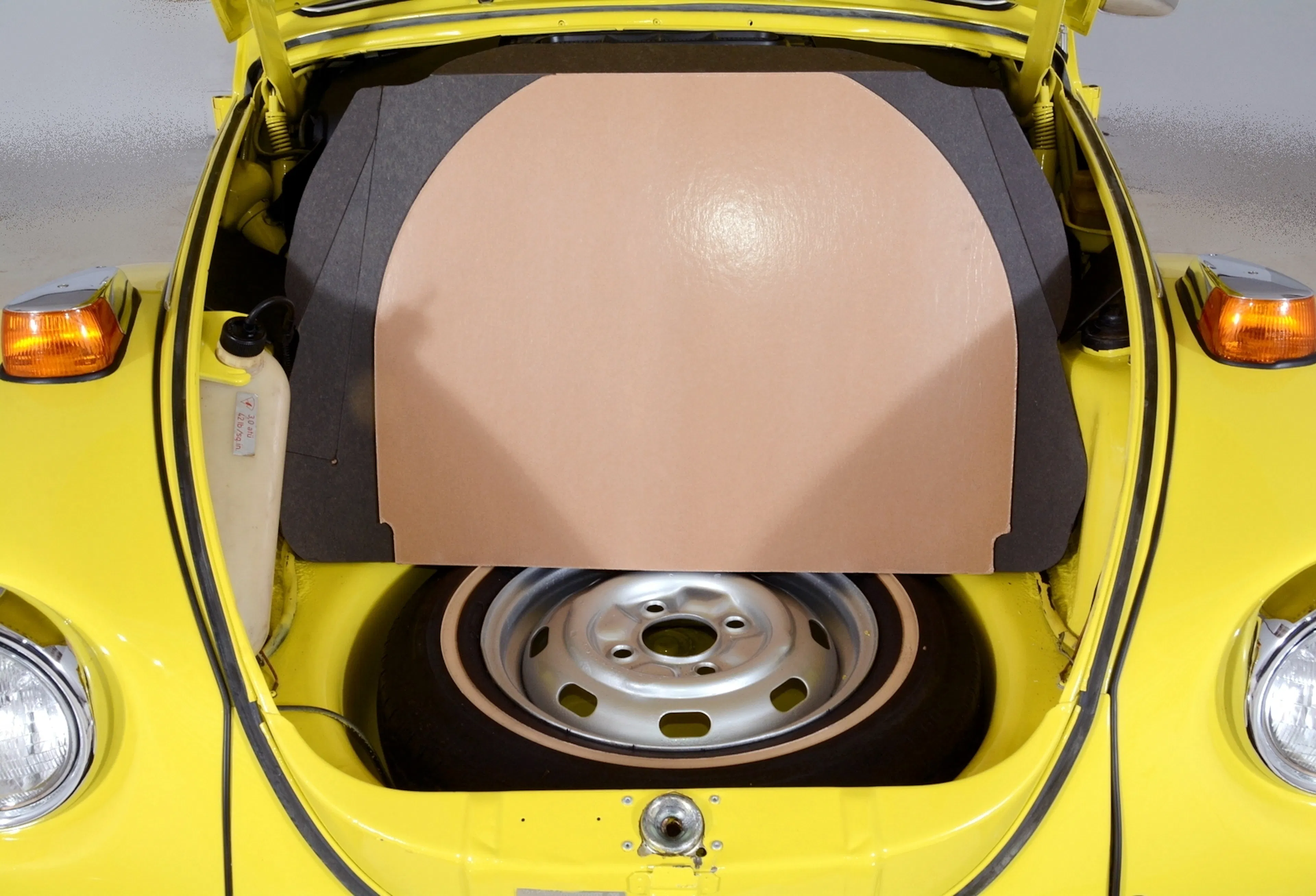 1971 Volkswagen Super Beetle 2dr Convertible Courtesy of Volo