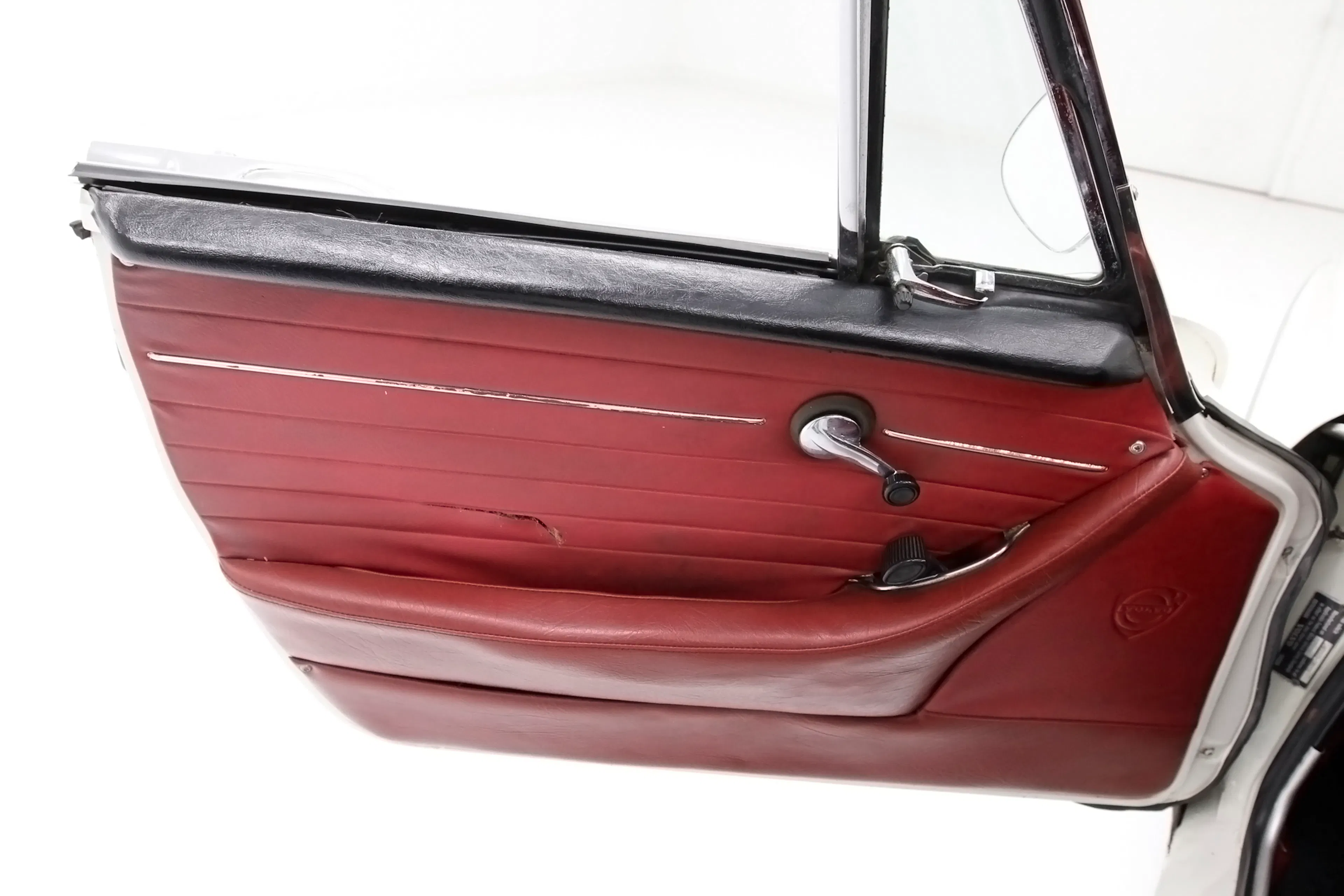 1971 Volvo 1800E 2dr Coupe Courtesy of Classic Auto Mall