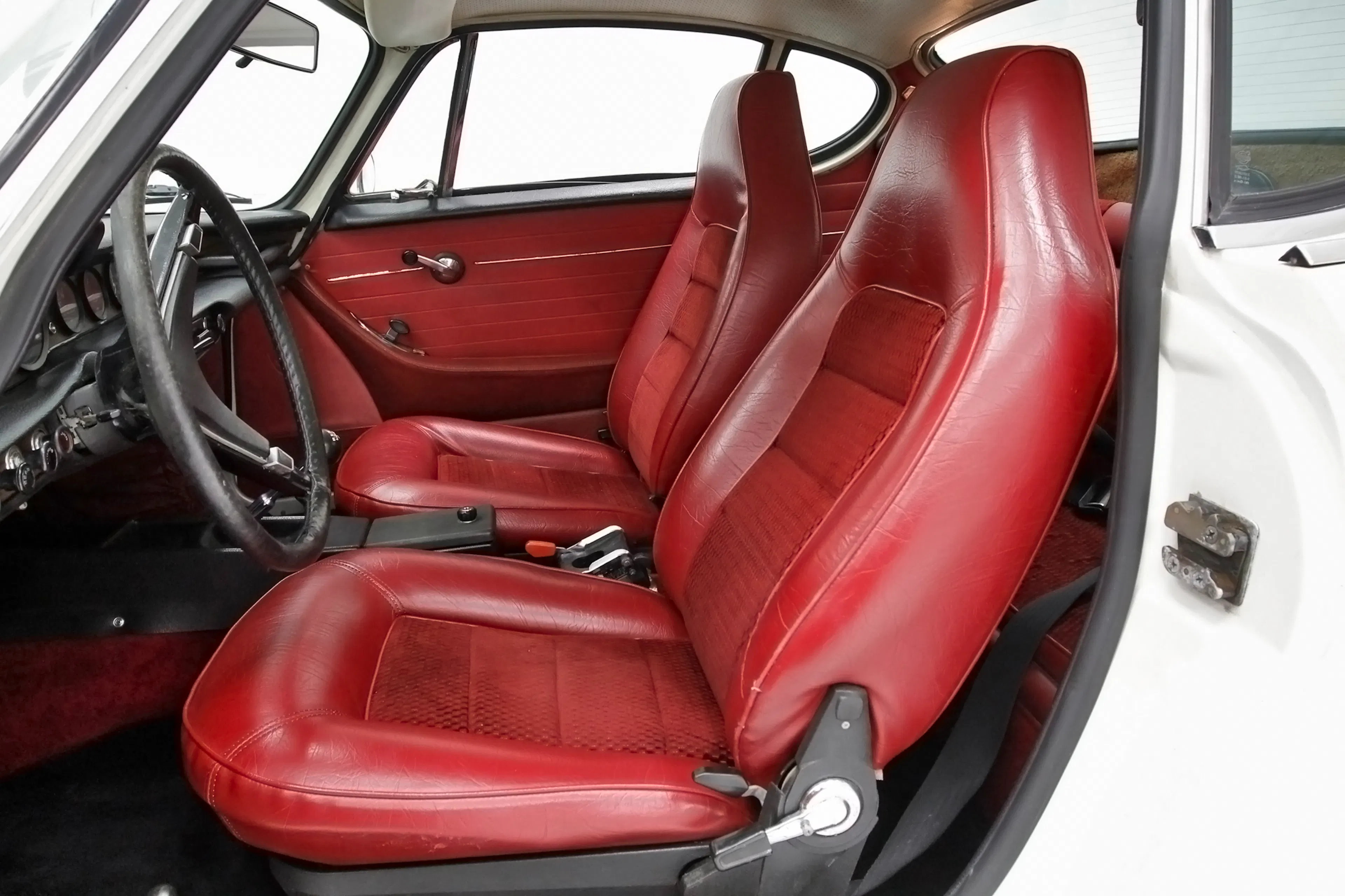 1971 Volvo 1800E 2dr Coupe Courtesy of Classic Auto Mall