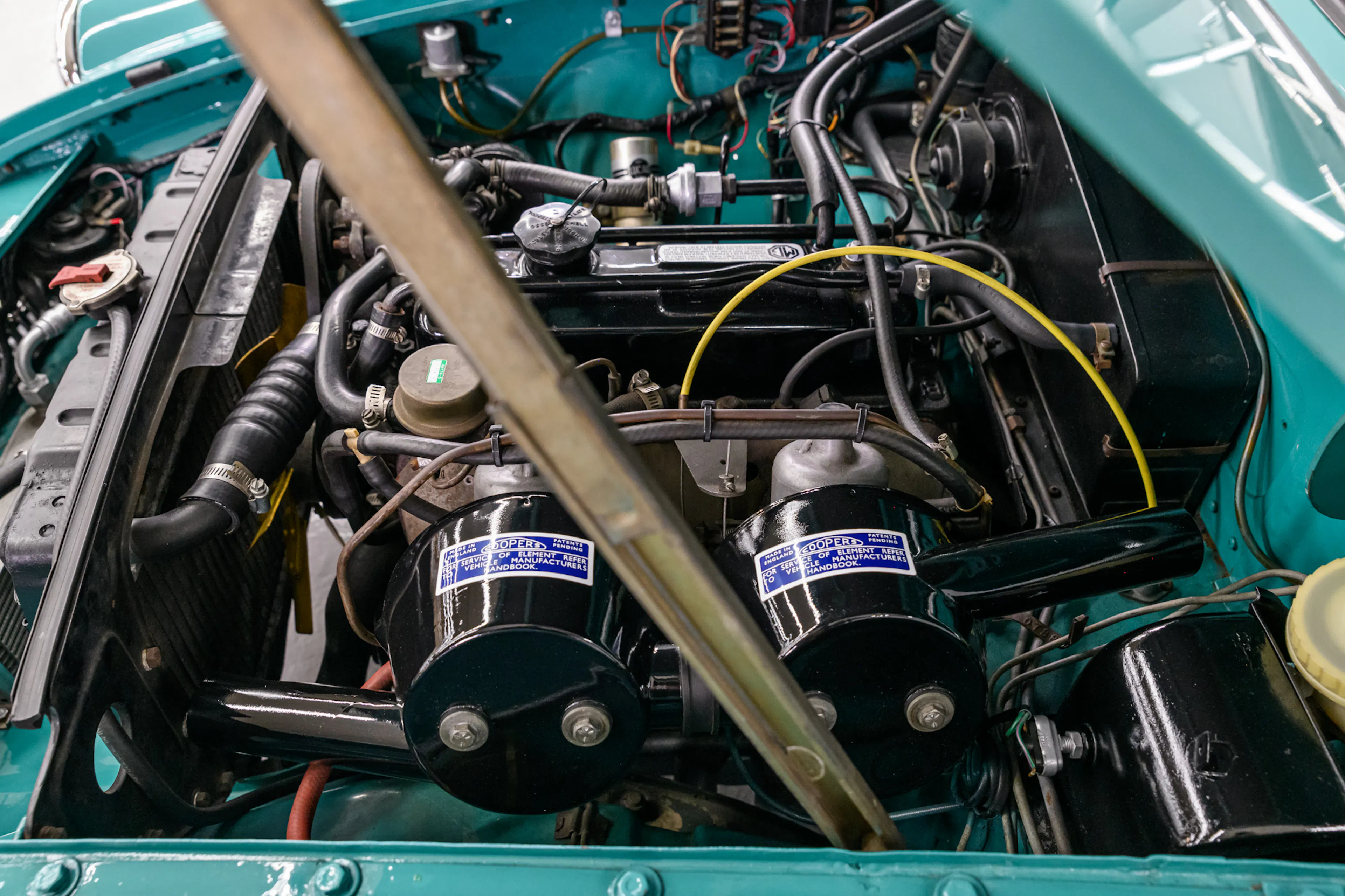 1972 MG MGB Mk III 2dr Roadster Courtesy of AutoBarn Classic Cars