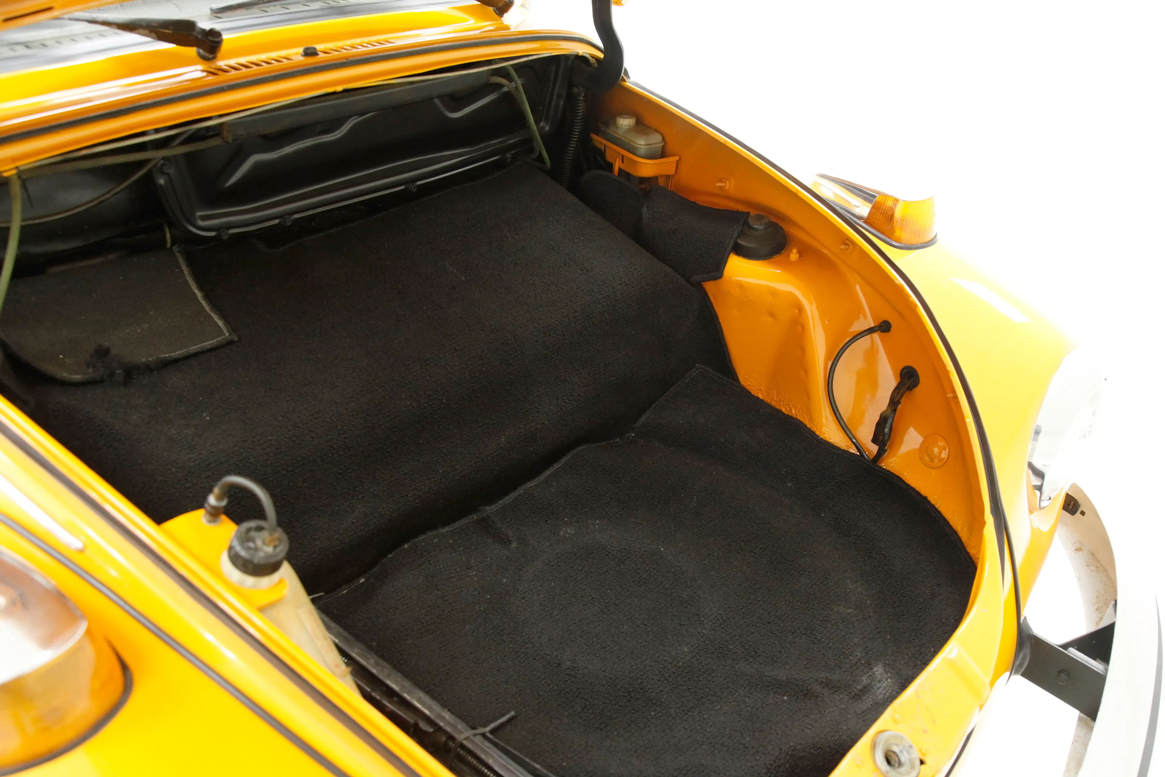 1973 Volkswagen Super Beetle 2dr Convertible Courtesy of Classic Auto Mall