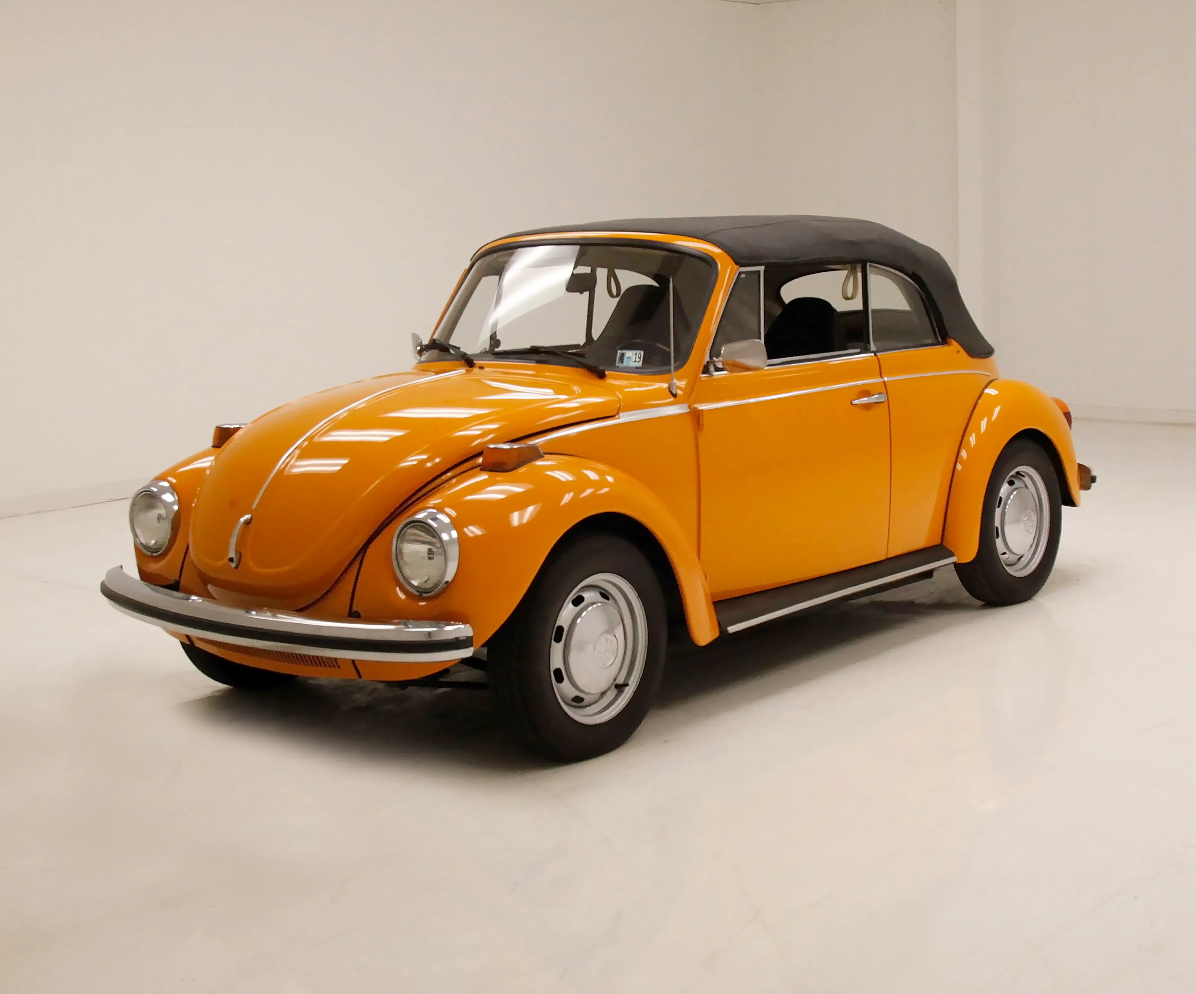 1973 Volkswagen Super Beetle 2dr Convertible Courtesy of Classic Auto Mall