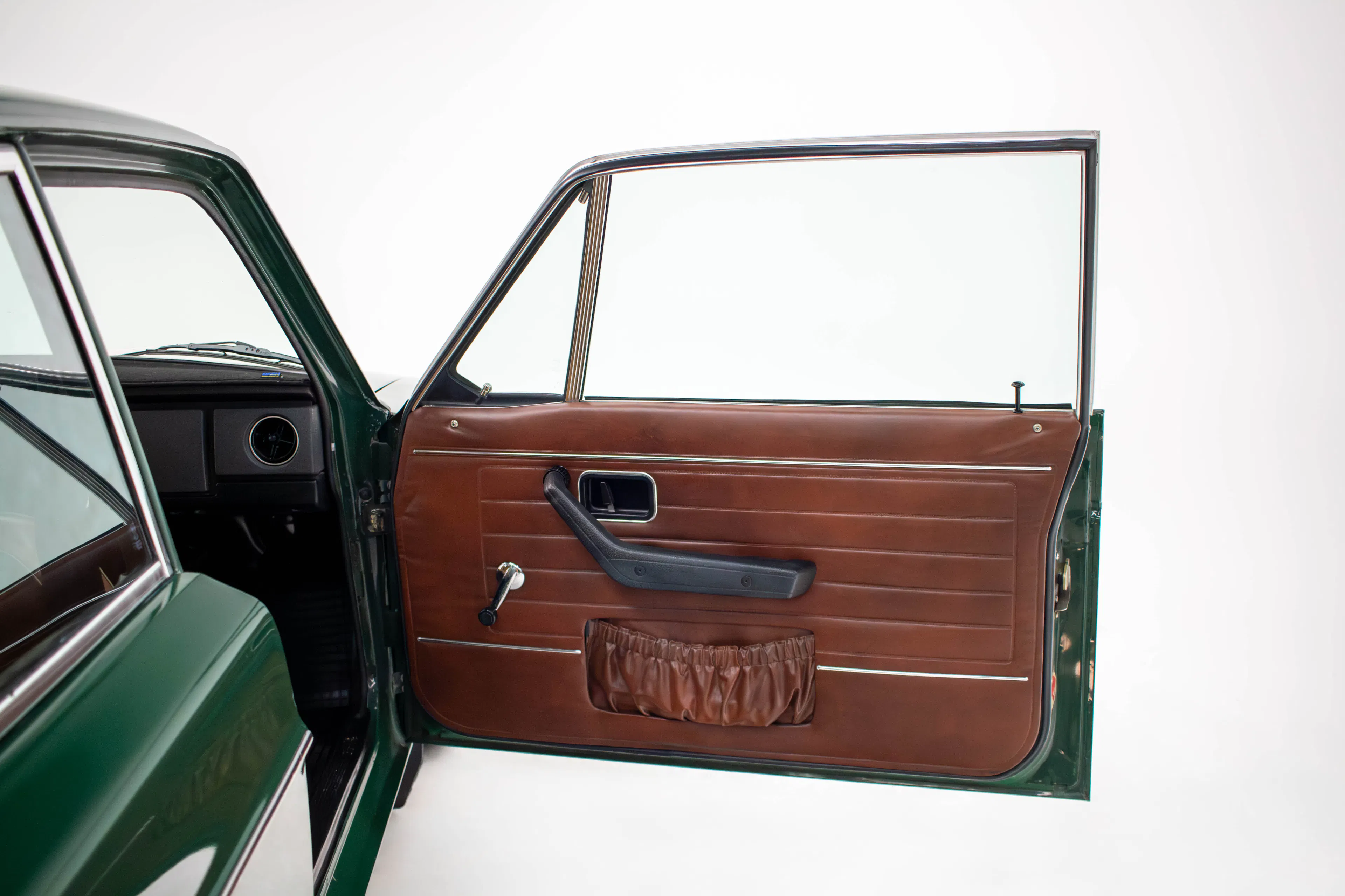 1973 Volvo 142 2dr Coupe Courtesy of Michelle Click