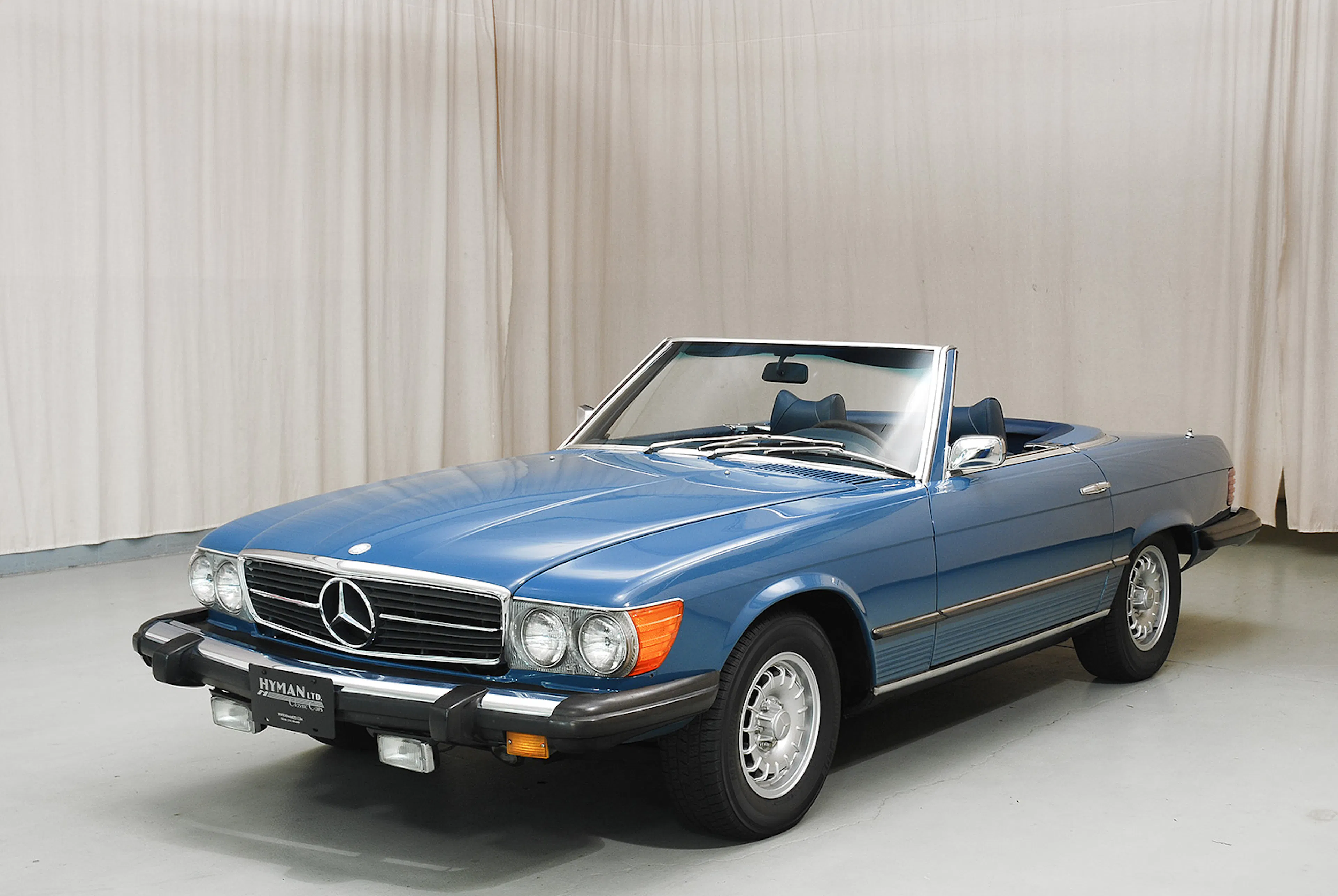 1974 Mercedes-Benz 450SL 2dr Roadster Courtesy of Hyman Ltd.