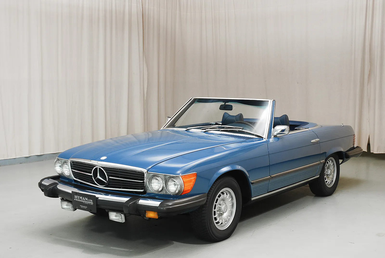 1974 Mercedes-Benz 450SL 2dr Roadster Courtesy of Hyman Ltd.