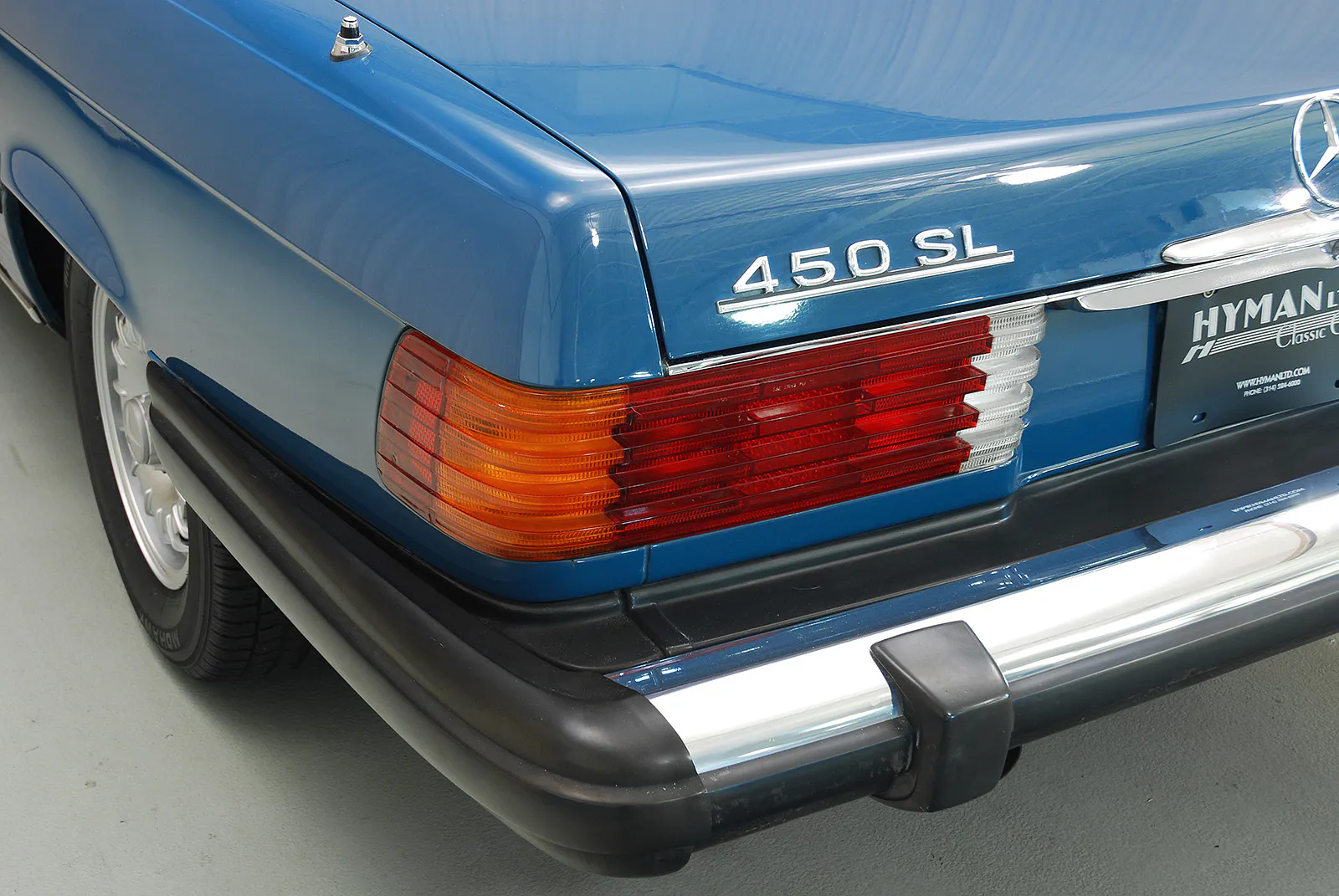 1974 Mercedes-Benz 450SL 2dr Roadster Courtesy of Hyman Ltd.