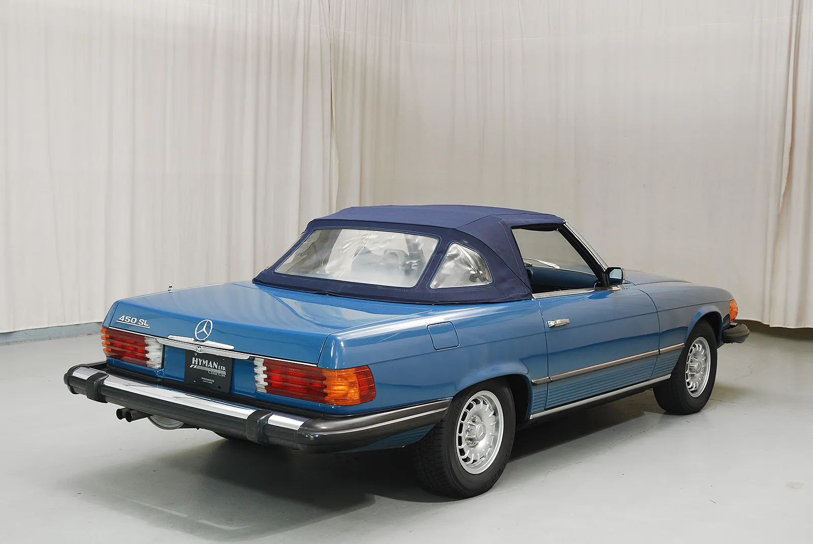 1974 Mercedes-Benz 450SL 2dr Roadster Courtesy of Hyman Ltd.