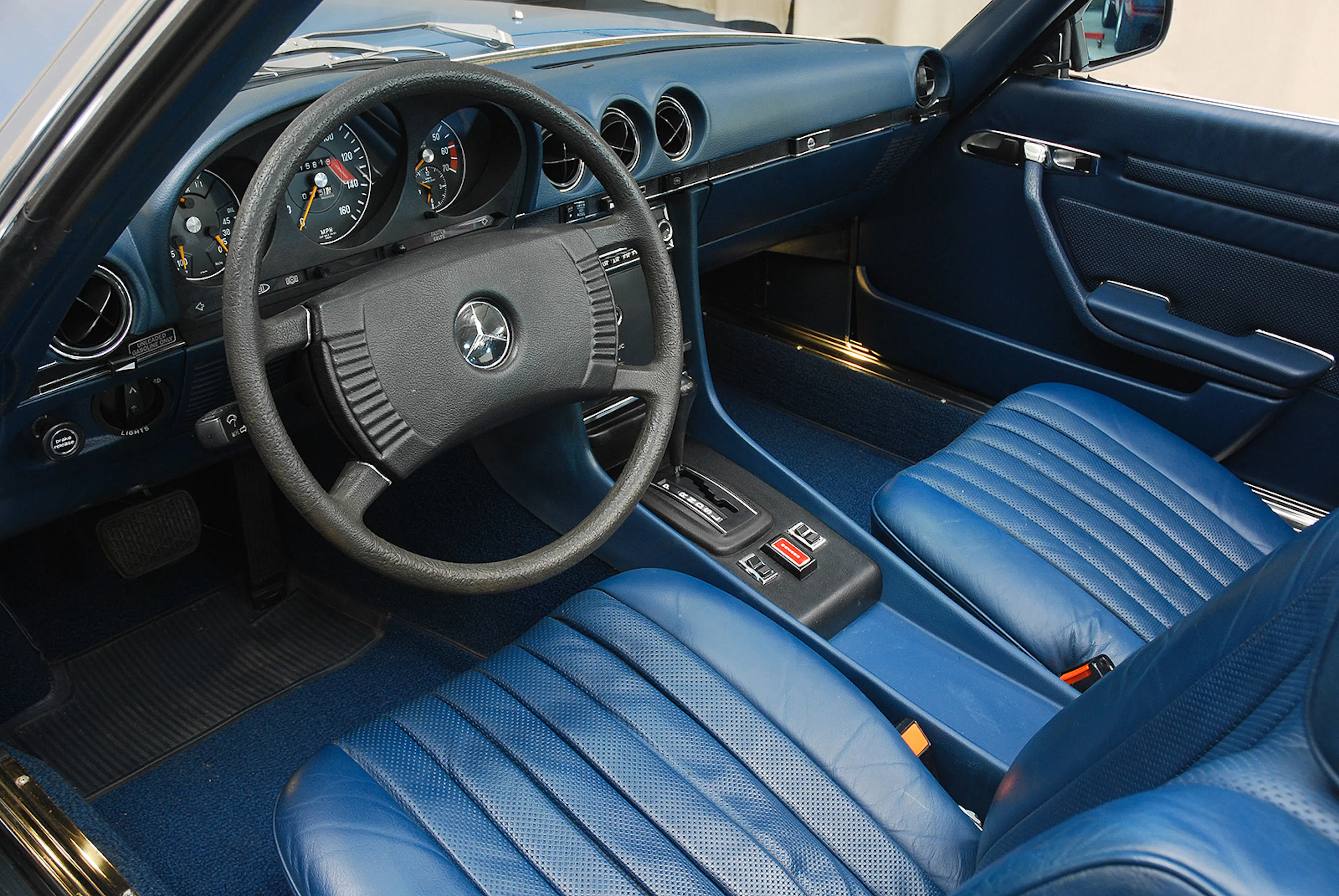 1974 Mercedes-Benz 450SL 2dr Roadster Courtesy of Hyman Ltd.