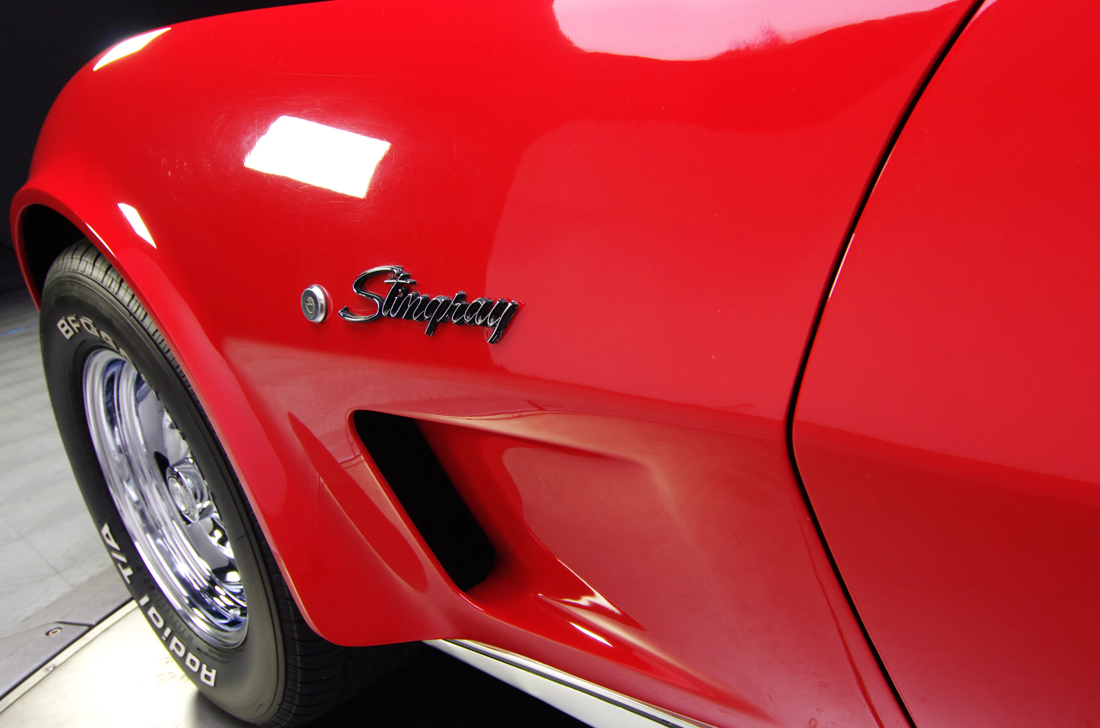 1975 Chevrolet Corvette 2dr Convertible Courtesy of RK Motors