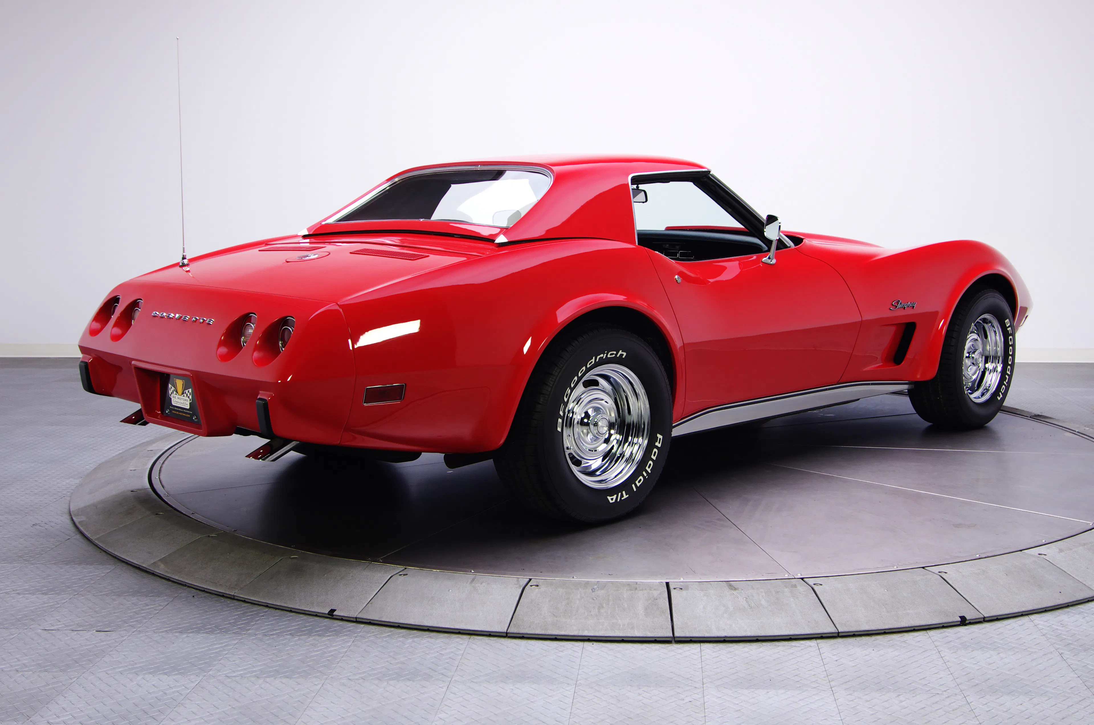 1975 Chevrolet Corvette 2dr Convertible Courtesy of RK Motors