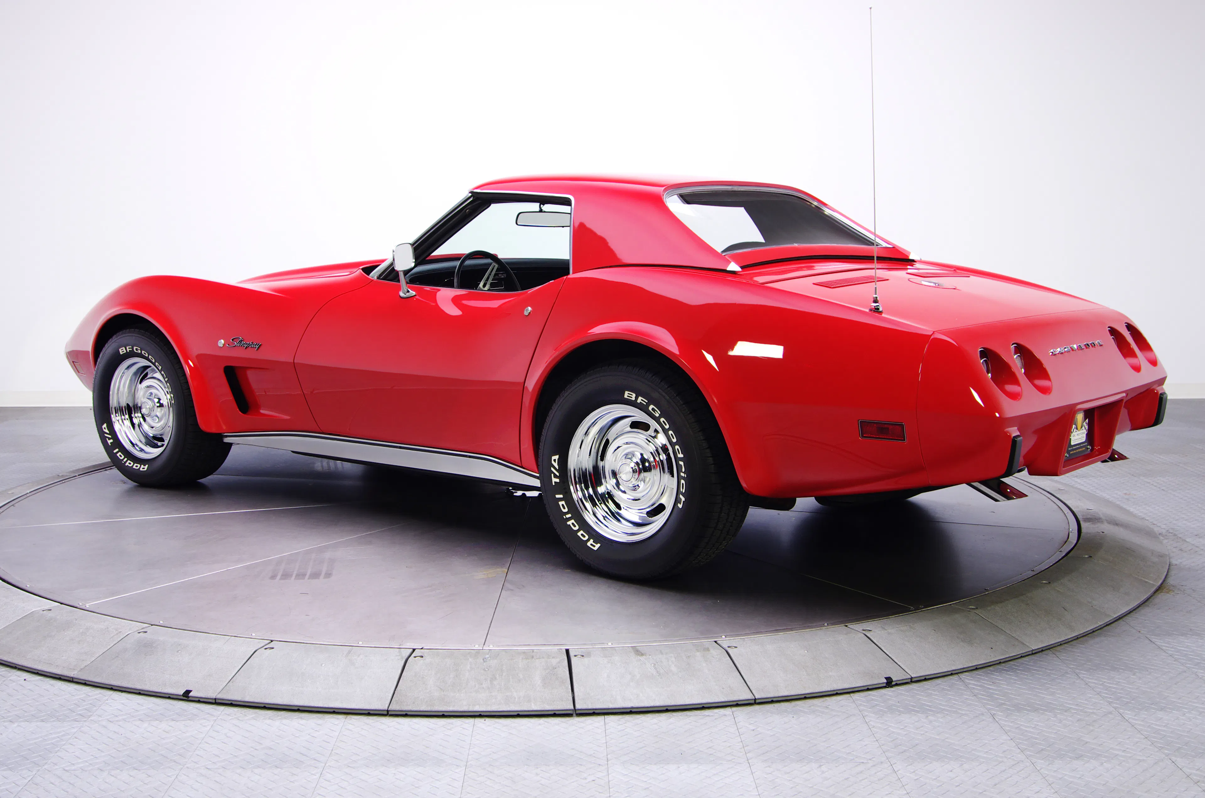 1975 Chevrolet Corvette 2dr Convertible Courtesy of RK Motors