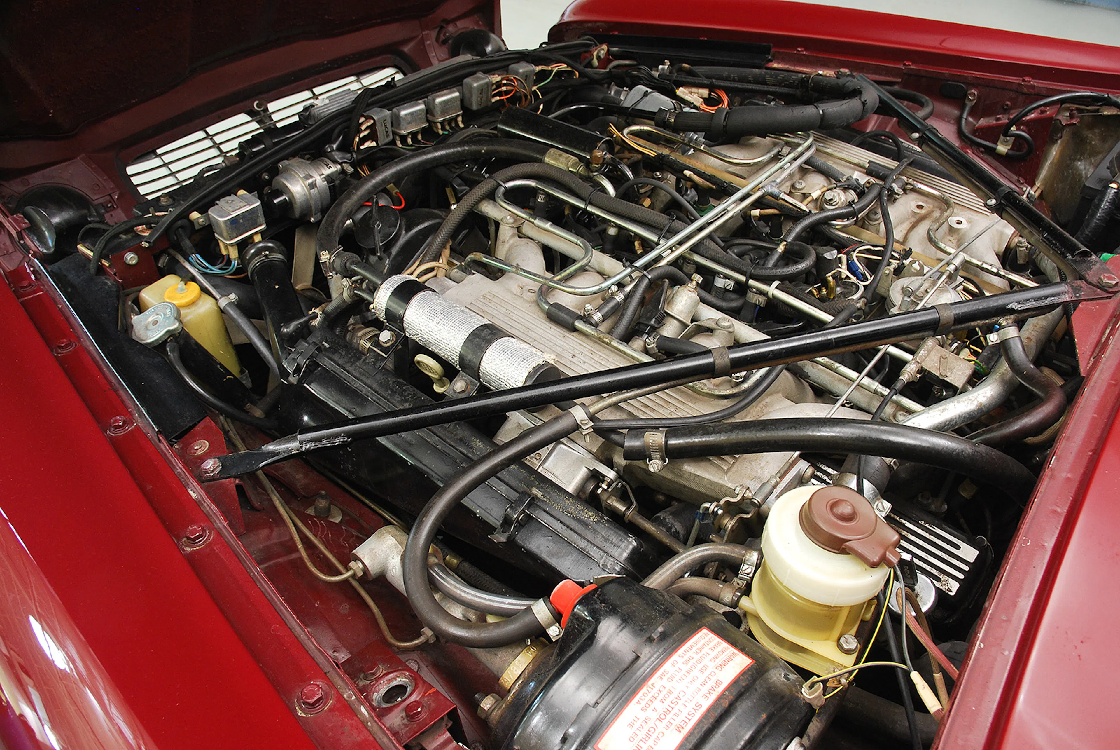 1975 Jaguar XJ-12 C 2dr Coupe Courtesy of Hyman Ltd.