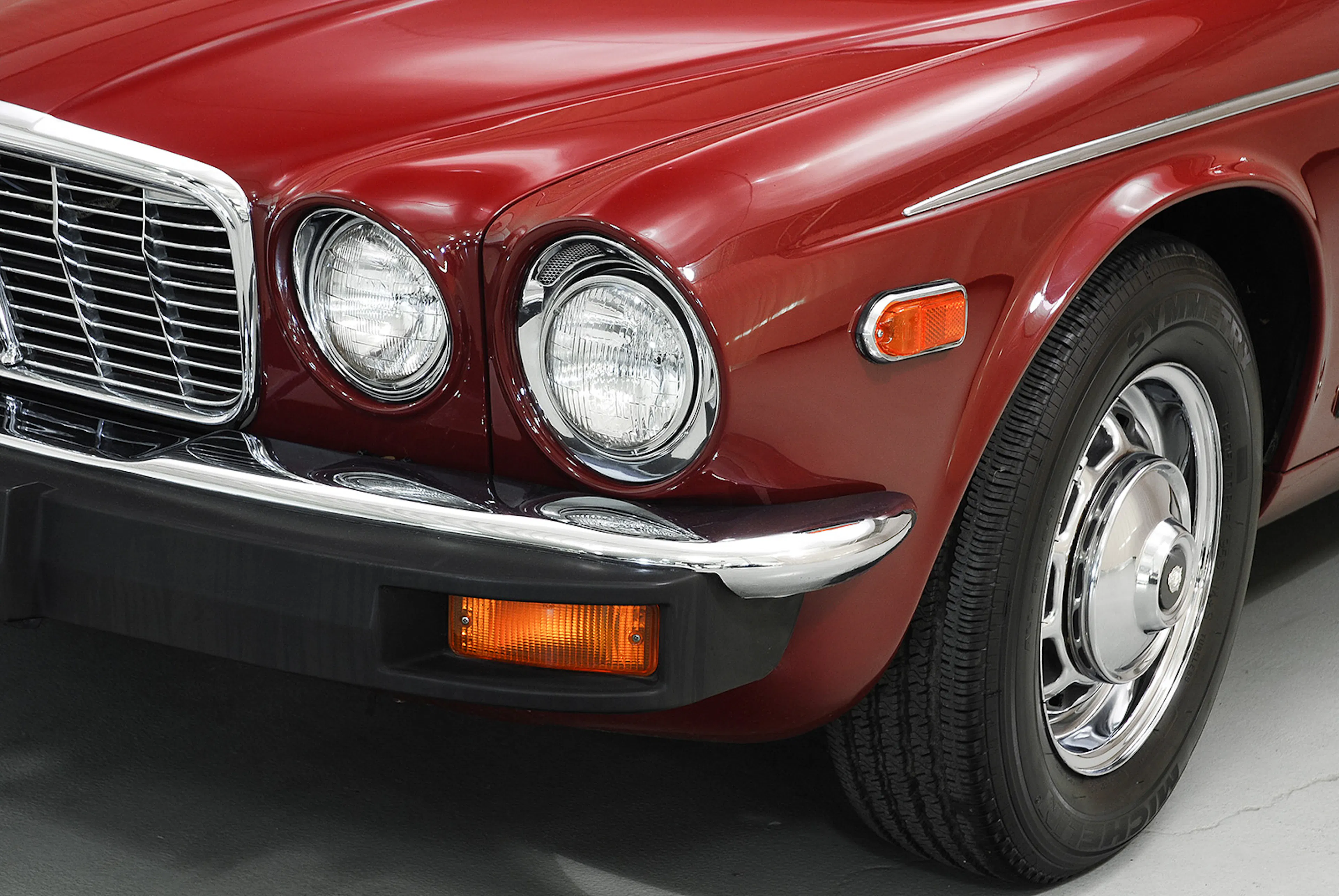 1975 Jaguar XJ-12 C 2dr Coupe Courtesy of Hyman Ltd.