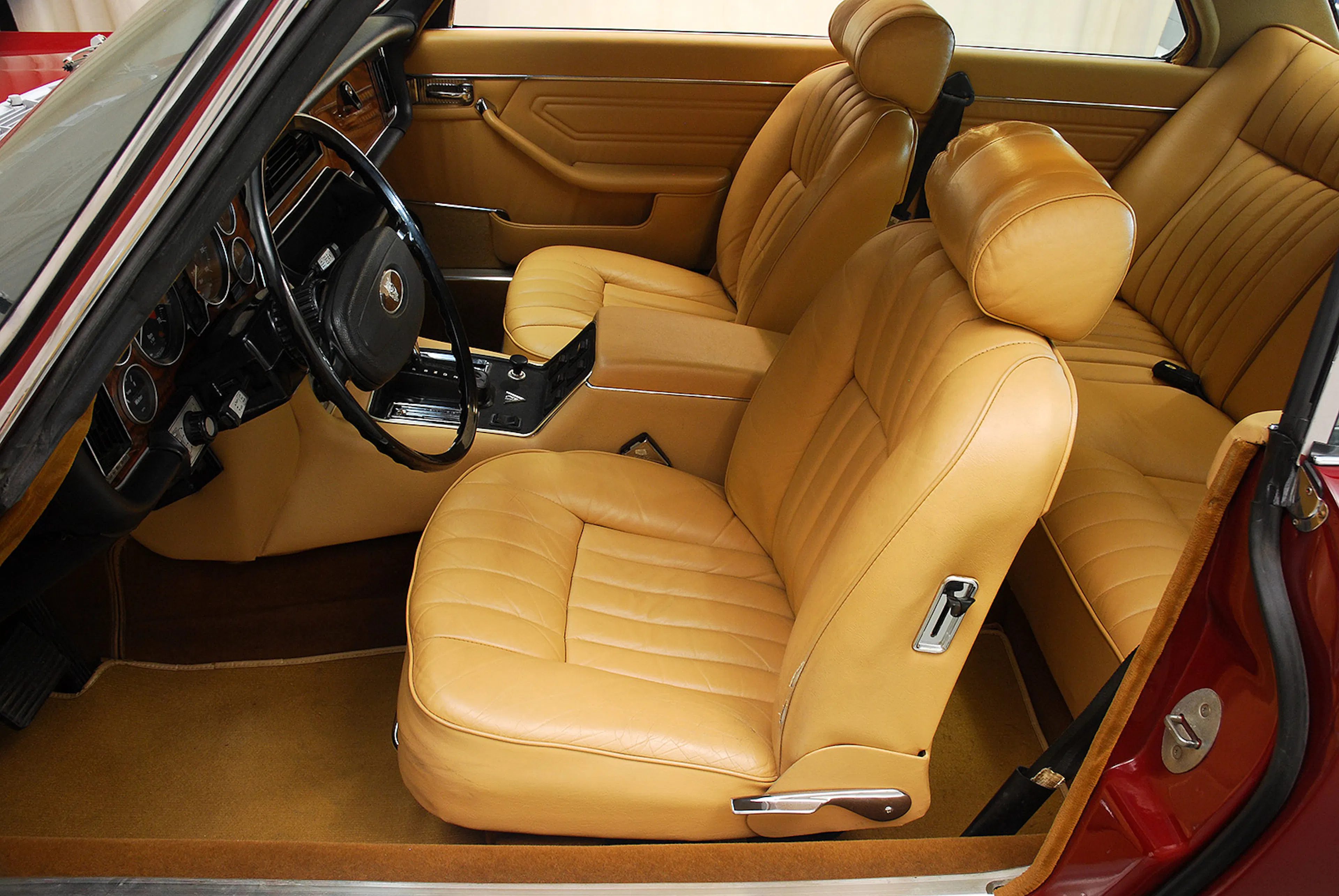 1975 Jaguar XJ-12 C 2dr Coupe Courtesy of Hyman Ltd.