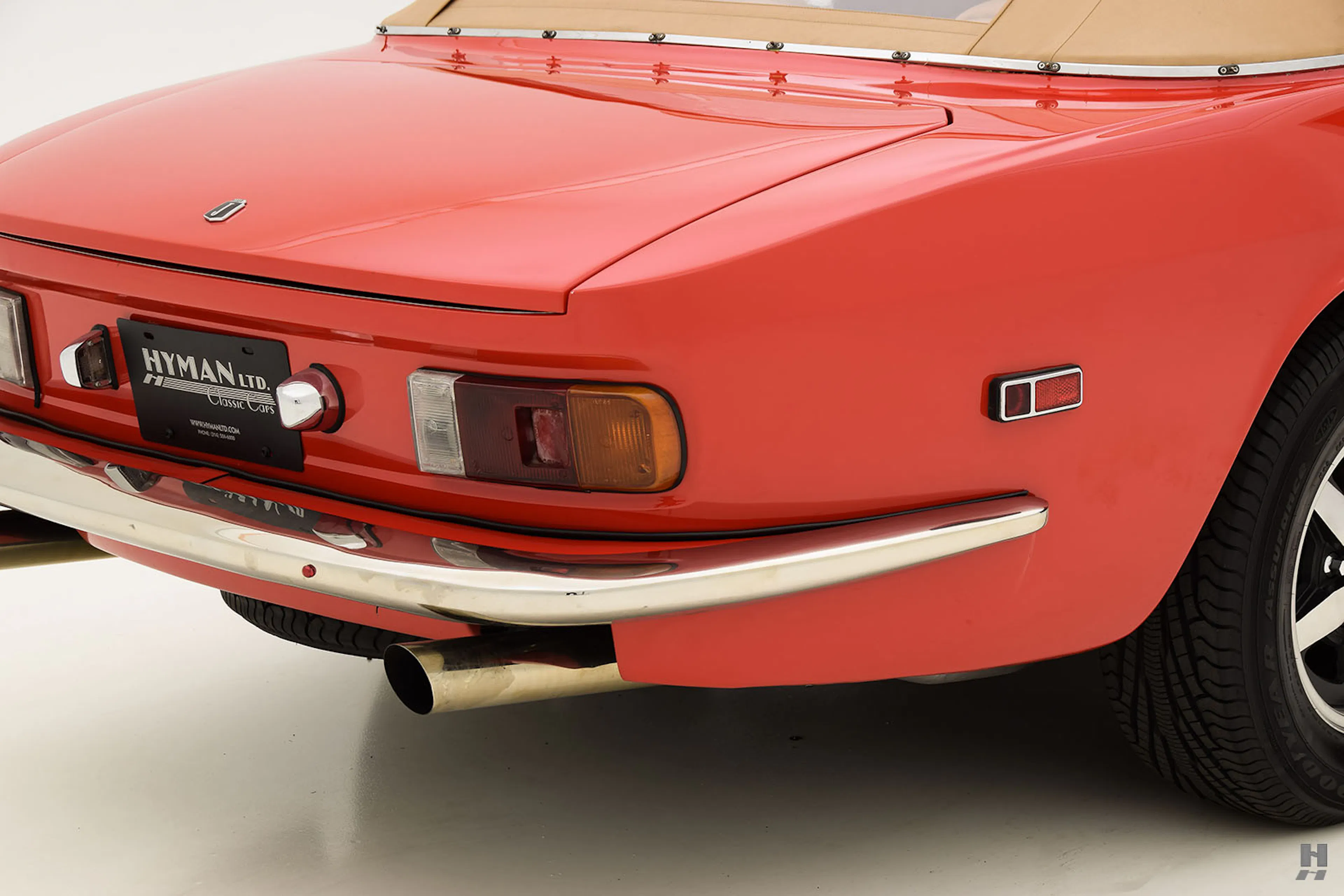 1975 Jensen Interceptor III 2dr Convertible Courtesy of Hyman Ltd.
