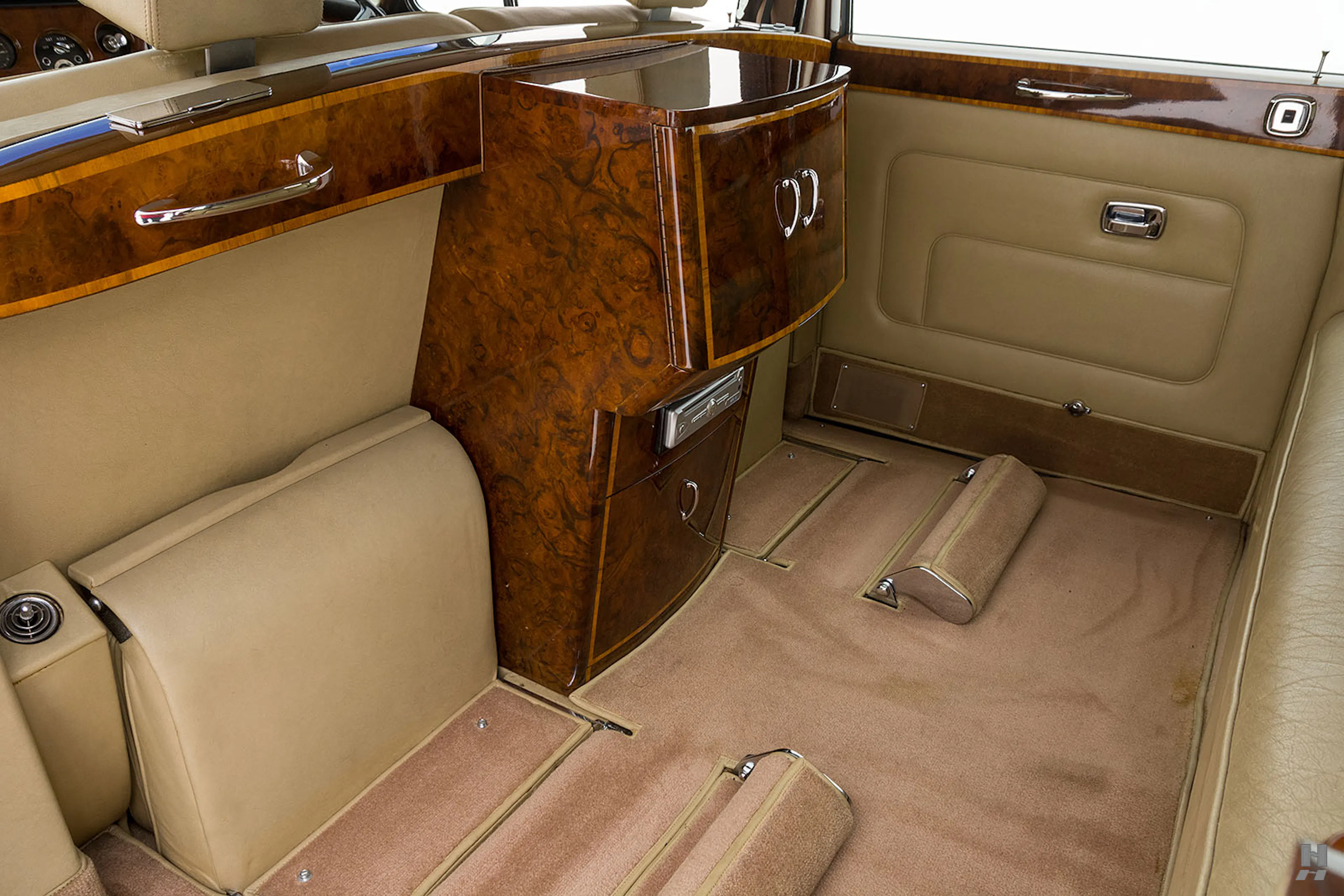 1975 Rolls-Royce Phantom VI 4dr Limousine Courtesy of Hyman Ltd.