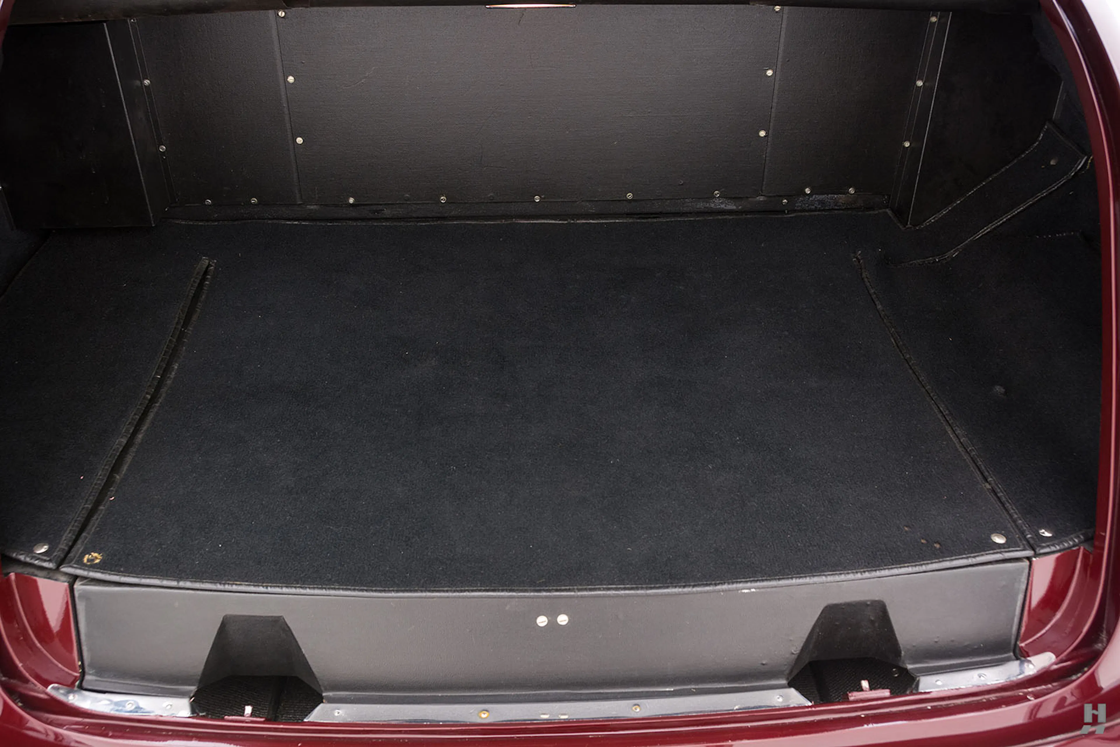 1975 Rolls-Royce Phantom VI 4dr Limousine Courtesy of Hyman Ltd.