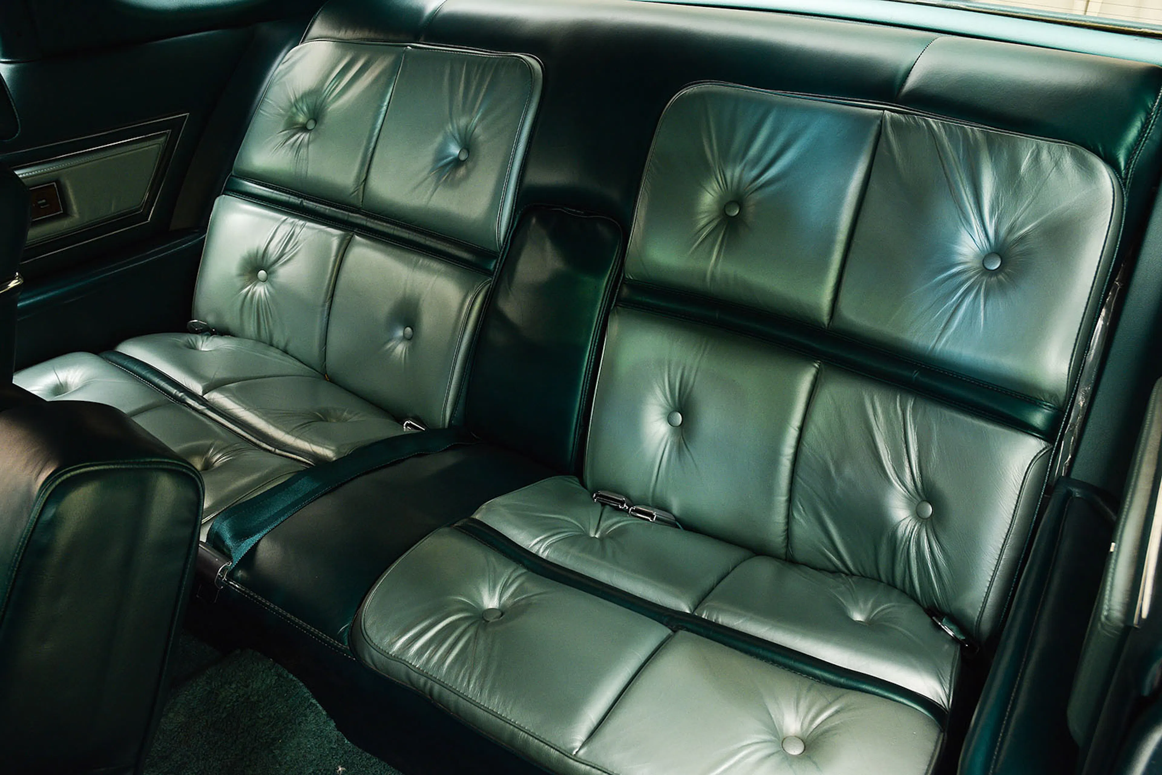 1976 Lincoln Continental Mk IV 2dr Coupe Courtesy of Hyman Ltd.