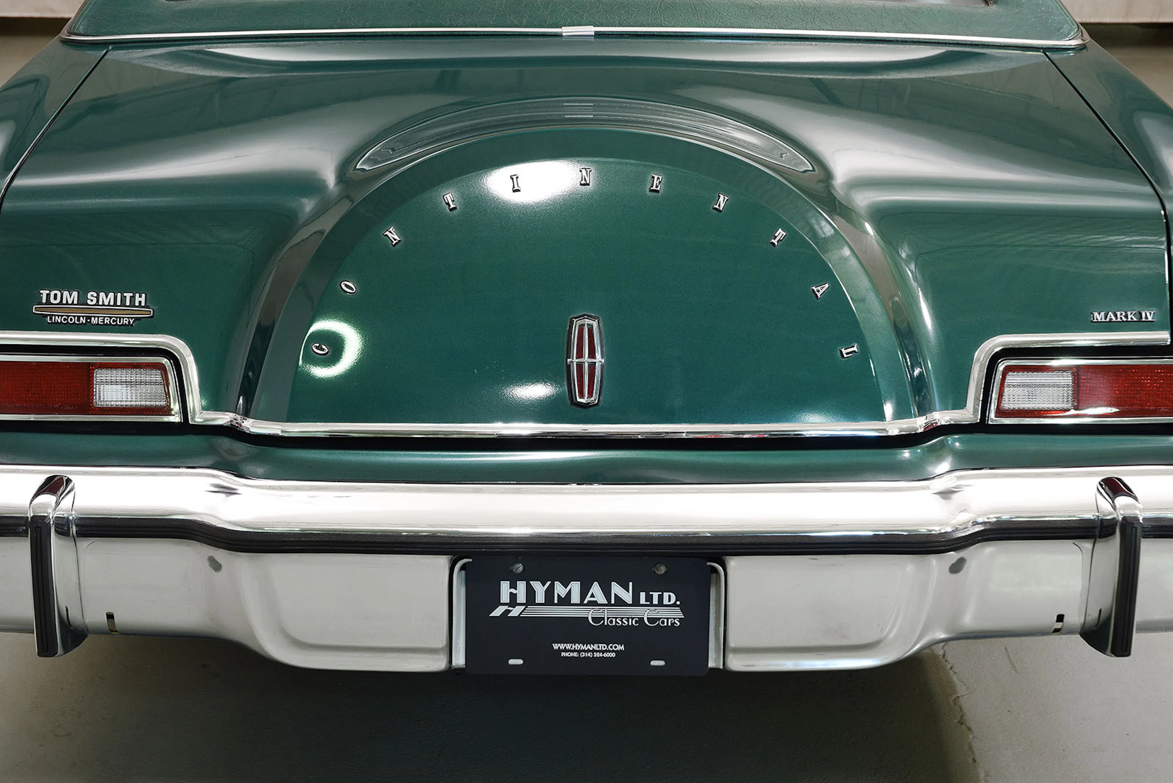 1976 Lincoln Continental Mk IV 2dr Coupe Courtesy of Hyman Ltd.