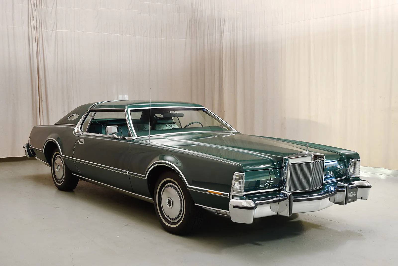 1976 Lincoln Continental Mk IV 2dr Coupe Courtesy of Hyman Ltd.