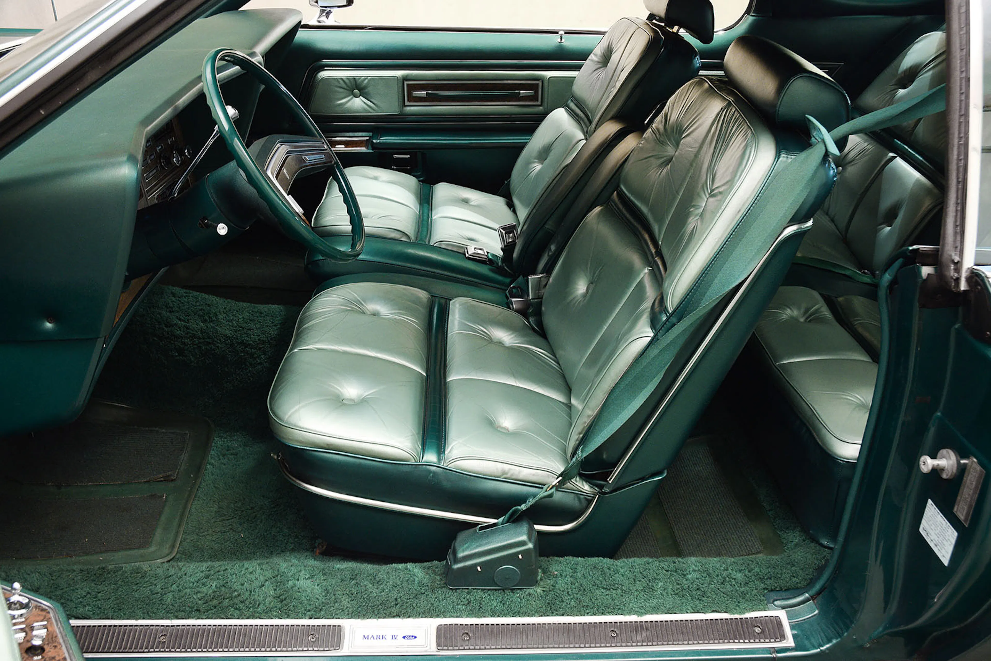 1976 Lincoln Continental Mk IV 2dr Coupe Courtesy of Hyman Ltd.