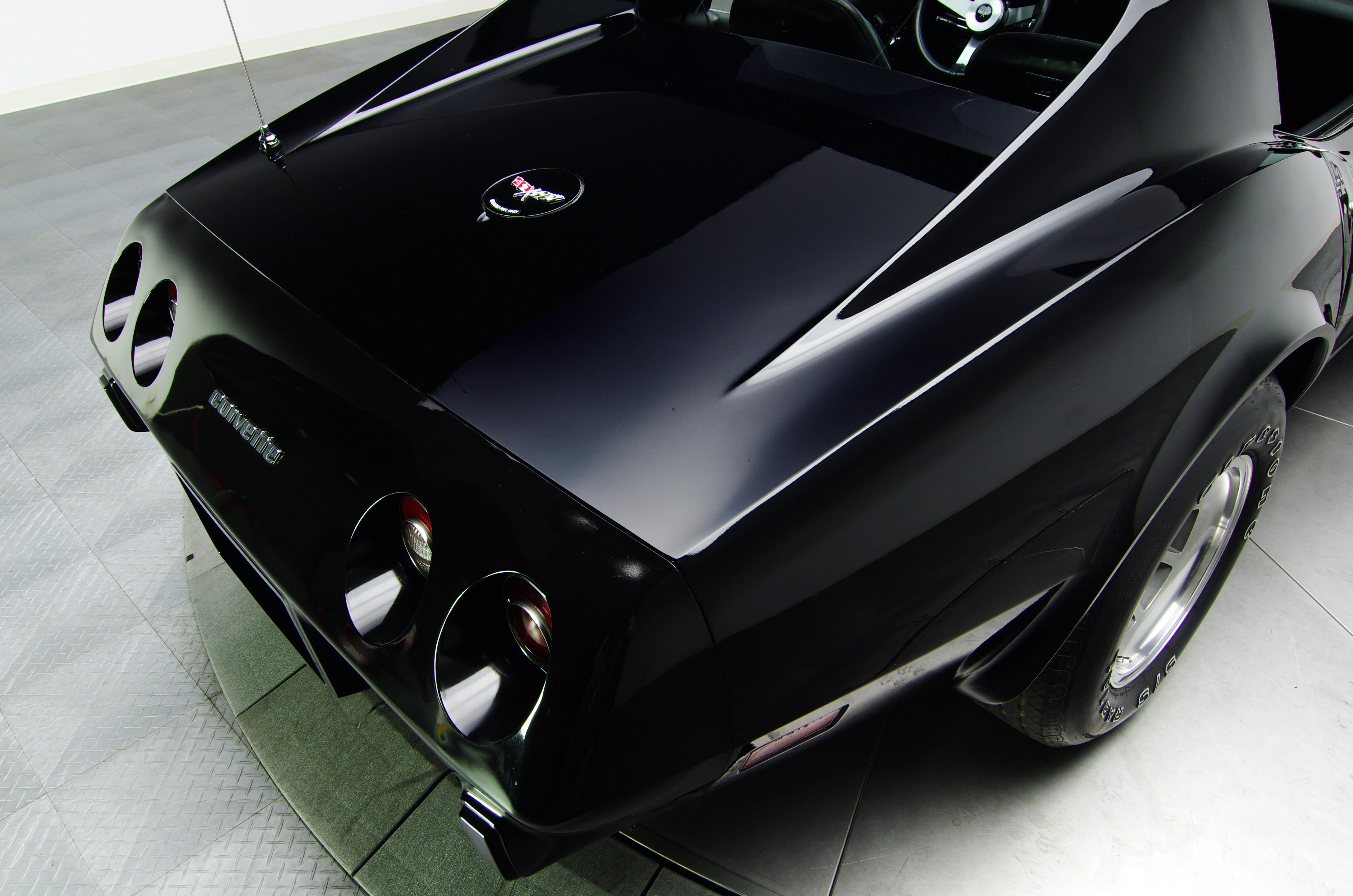 1977 Chevrolet Corvette Base | Hagerty Valuation Tools®