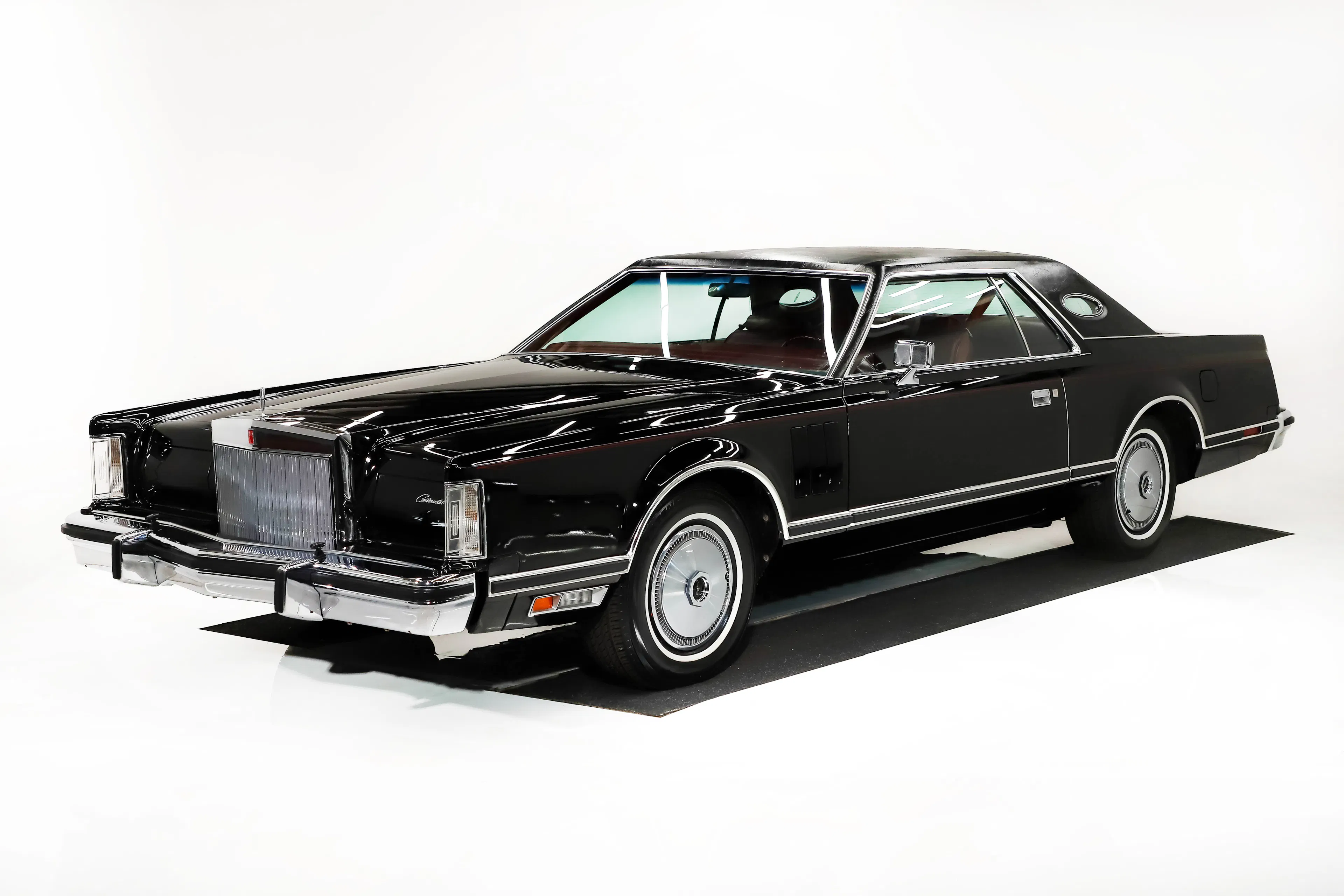 1978 Lincoln Continental Mk V 2dr Coupe Courtesy of Volo